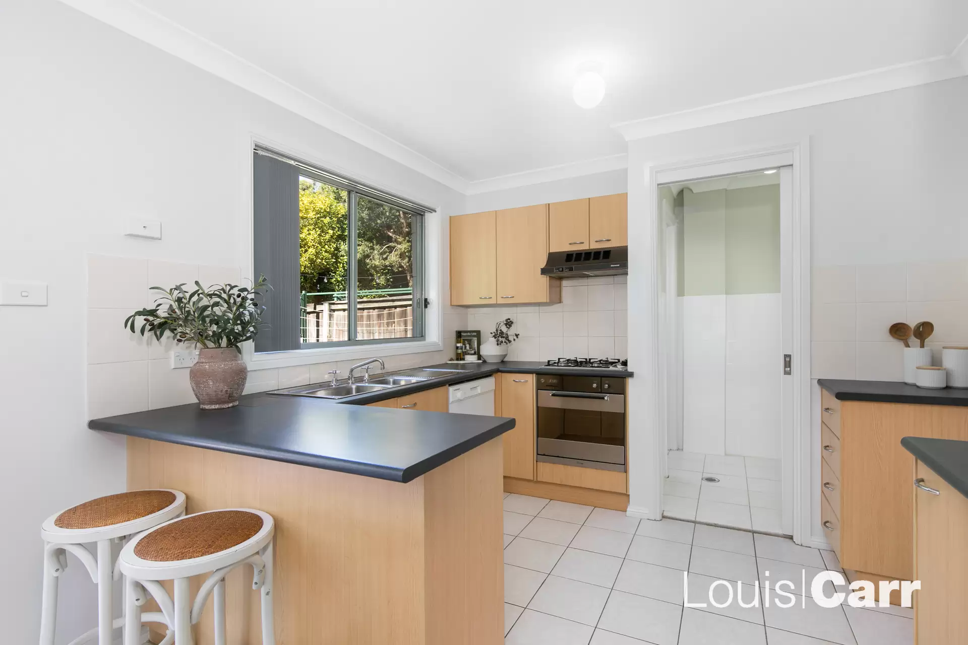 16/33 Coonara Avenue, West Pennant Hills Sold by Louis Carr Real Estate - image 3