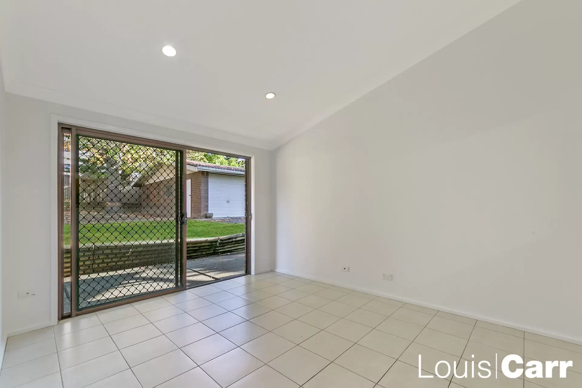 8 Oxford Avenue, Castle Hill Leased by Louis Carr Real Estate - image 5