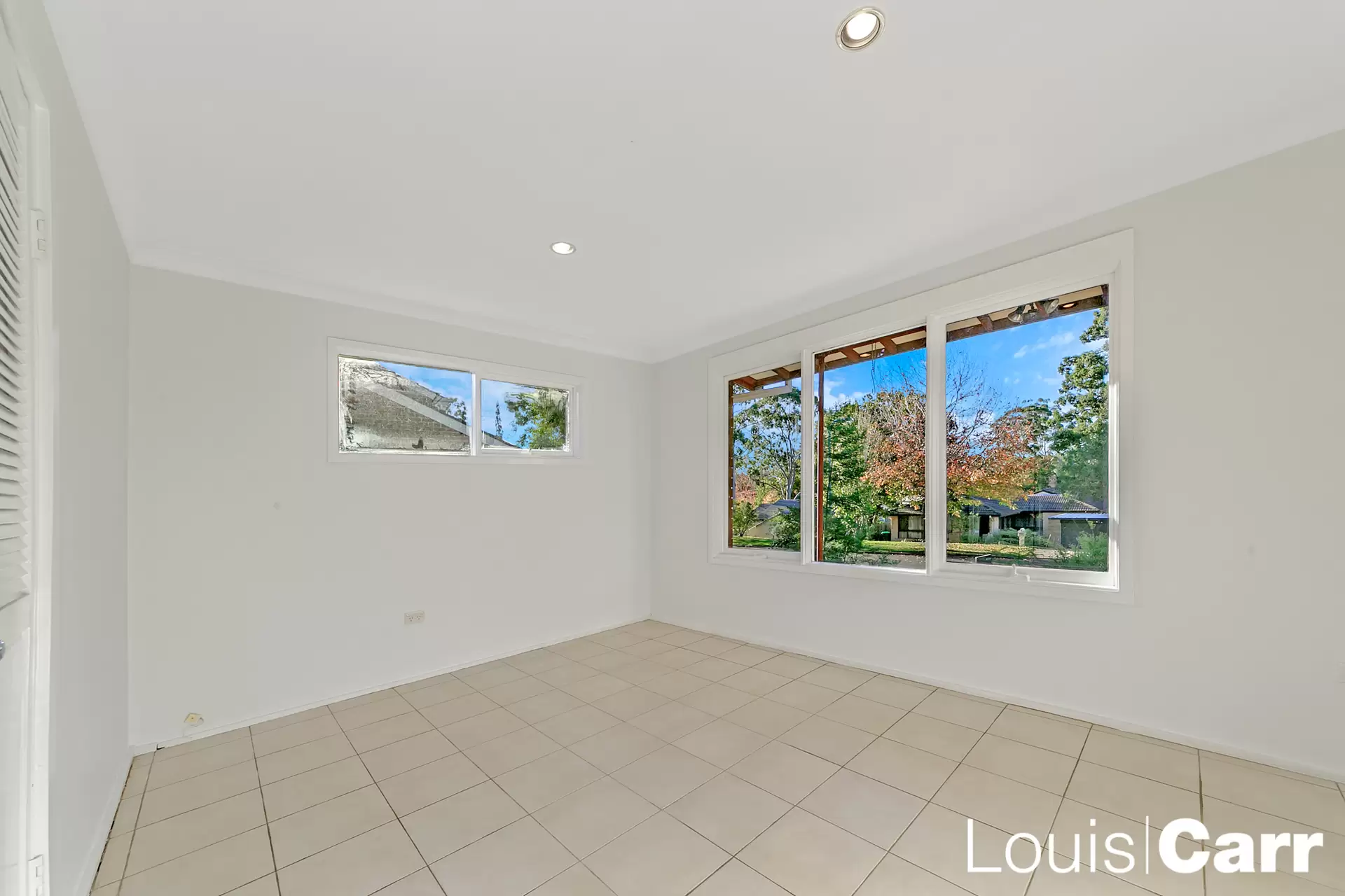 8 Oxford Avenue, Castle Hill Leased by Louis Carr Real Estate - image 9