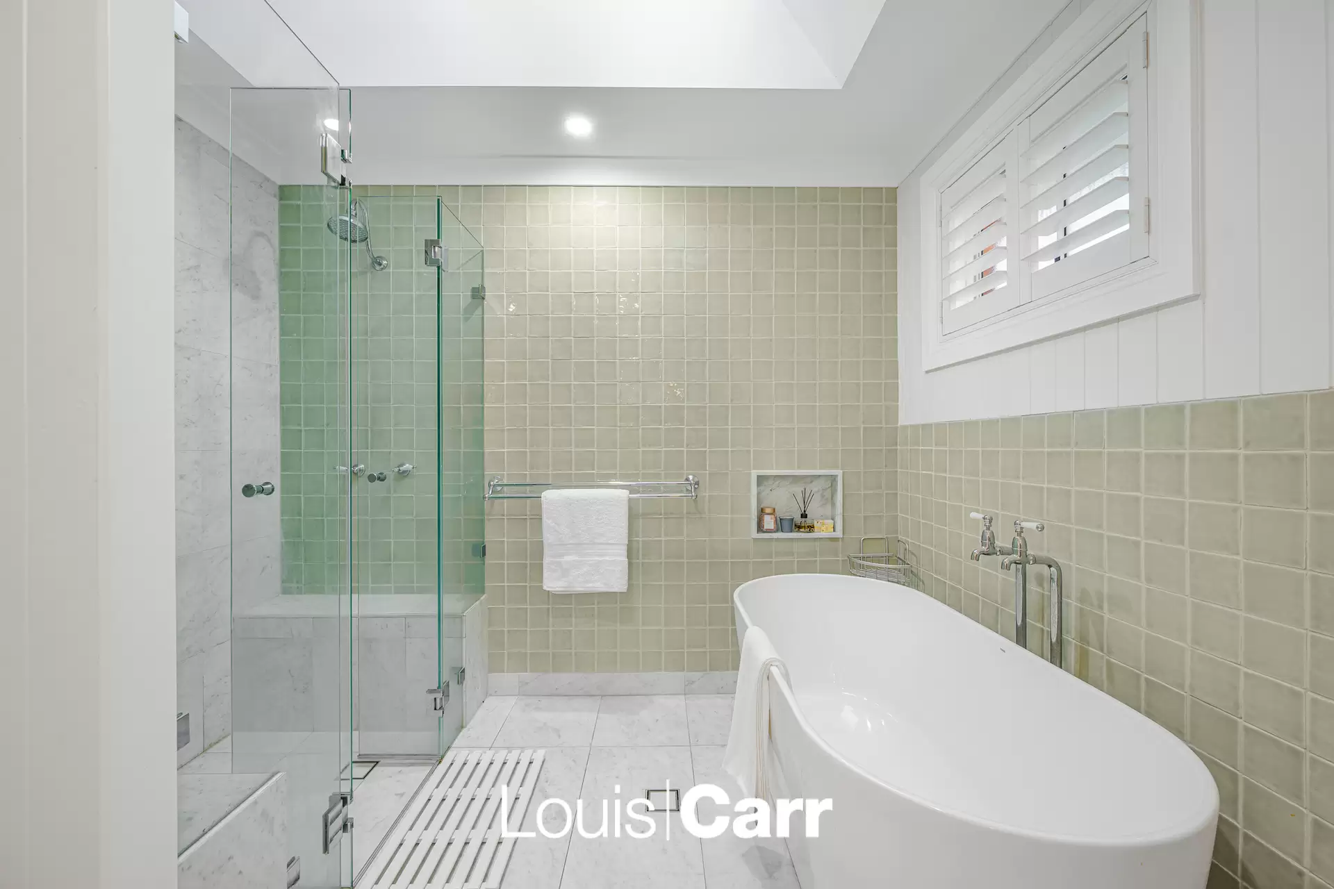 37 Galahad Crescent, Castle Hill Auction by Louis Carr Real Estate - image 16