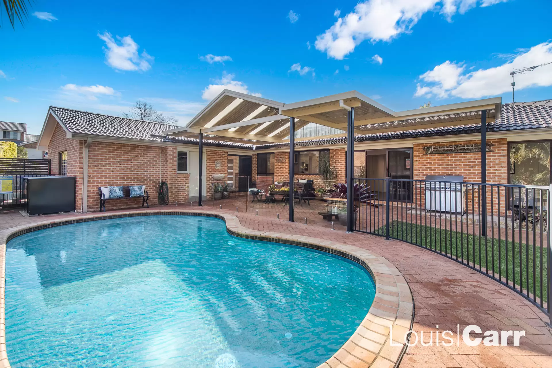 10 Pineview Place, Dural Sold by Louis Carr Real Estate - image 3