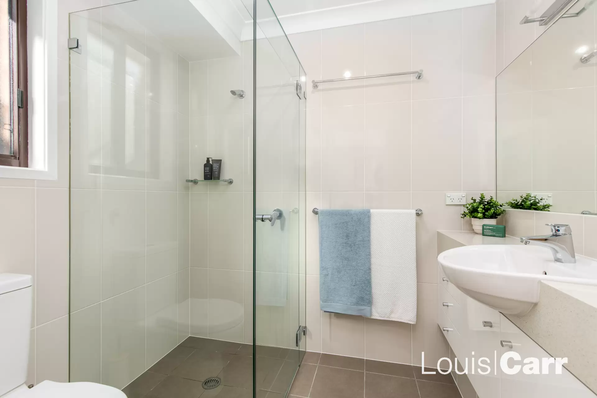 10 Pineview Place, Dural Sold by Louis Carr Real Estate - image 11