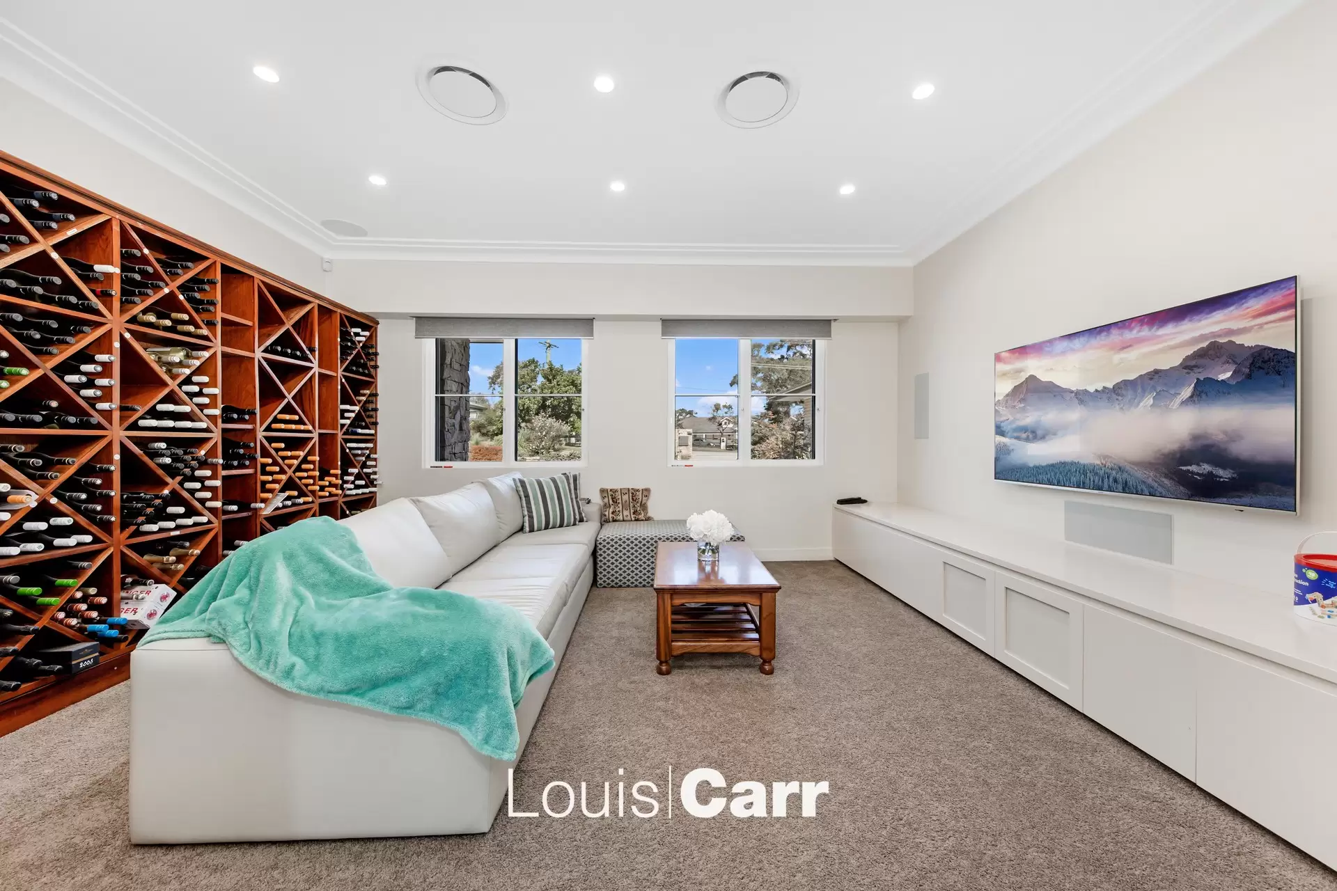 Kenthurst For Sale by Louis Carr Real Estate - image 13