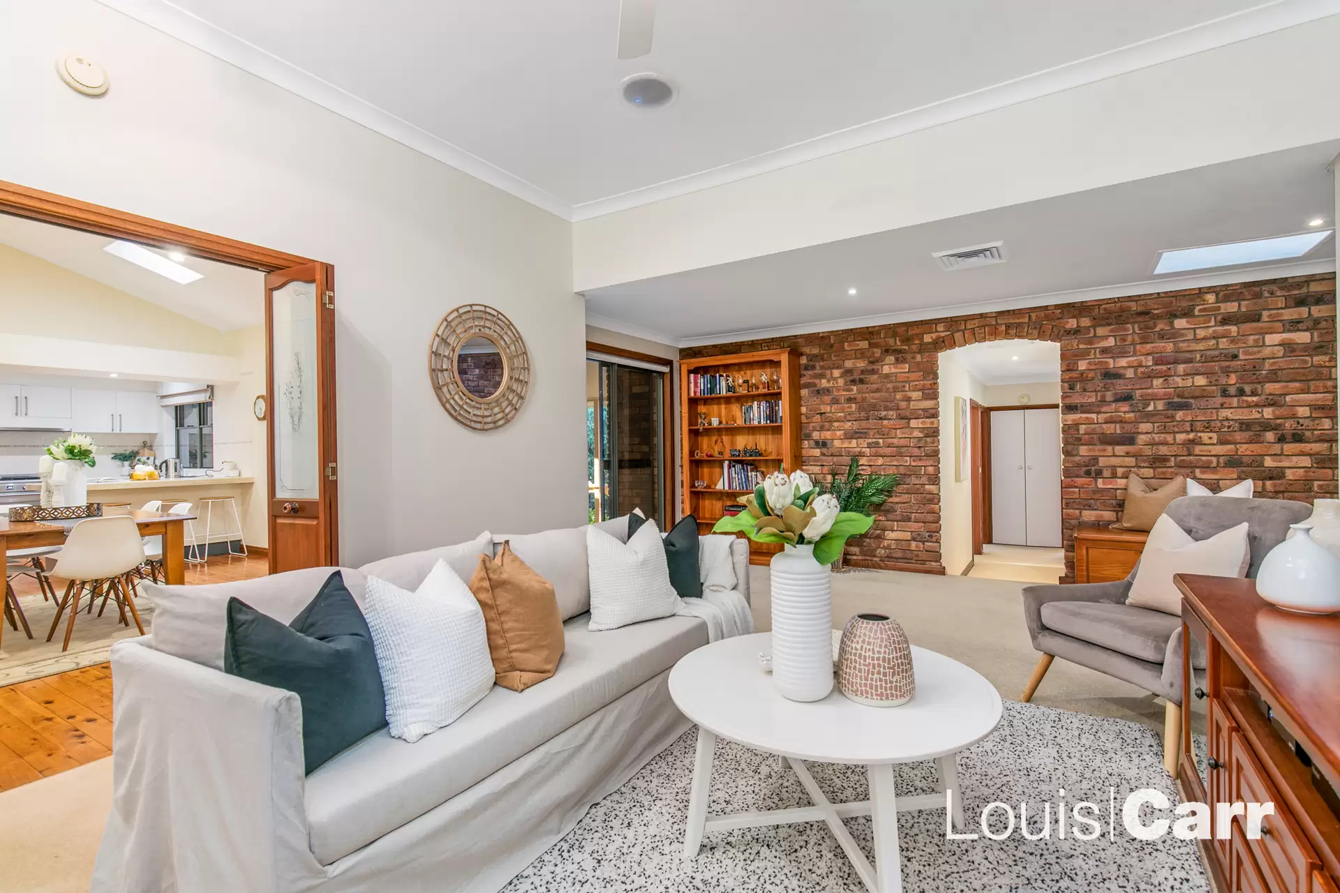 8 Thorpe Avenue, Cherrybrook Sold by Louis Carr Real Estate - image 10