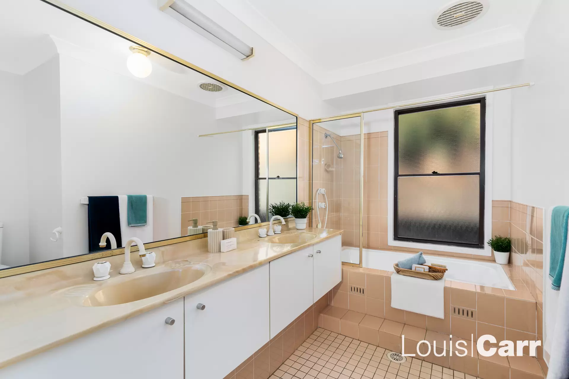 66 Gumnut Road, Cherrybrook Sold by Louis Carr Real Estate - image 9