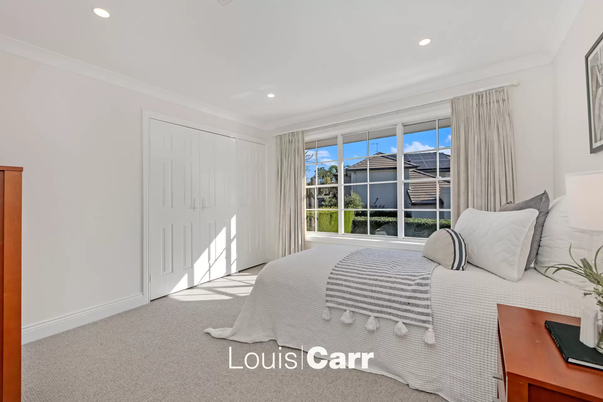 43 Westminster Drive, Castle Hill Auction by Louis Carr Real Estate - image 14