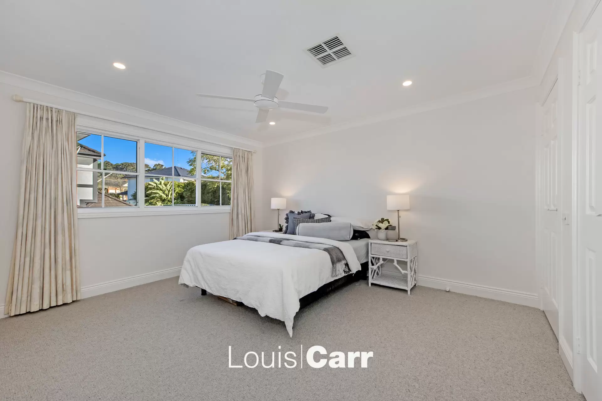 43 Westminster Drive, Castle Hill Auction by Louis Carr Real Estate - image 11