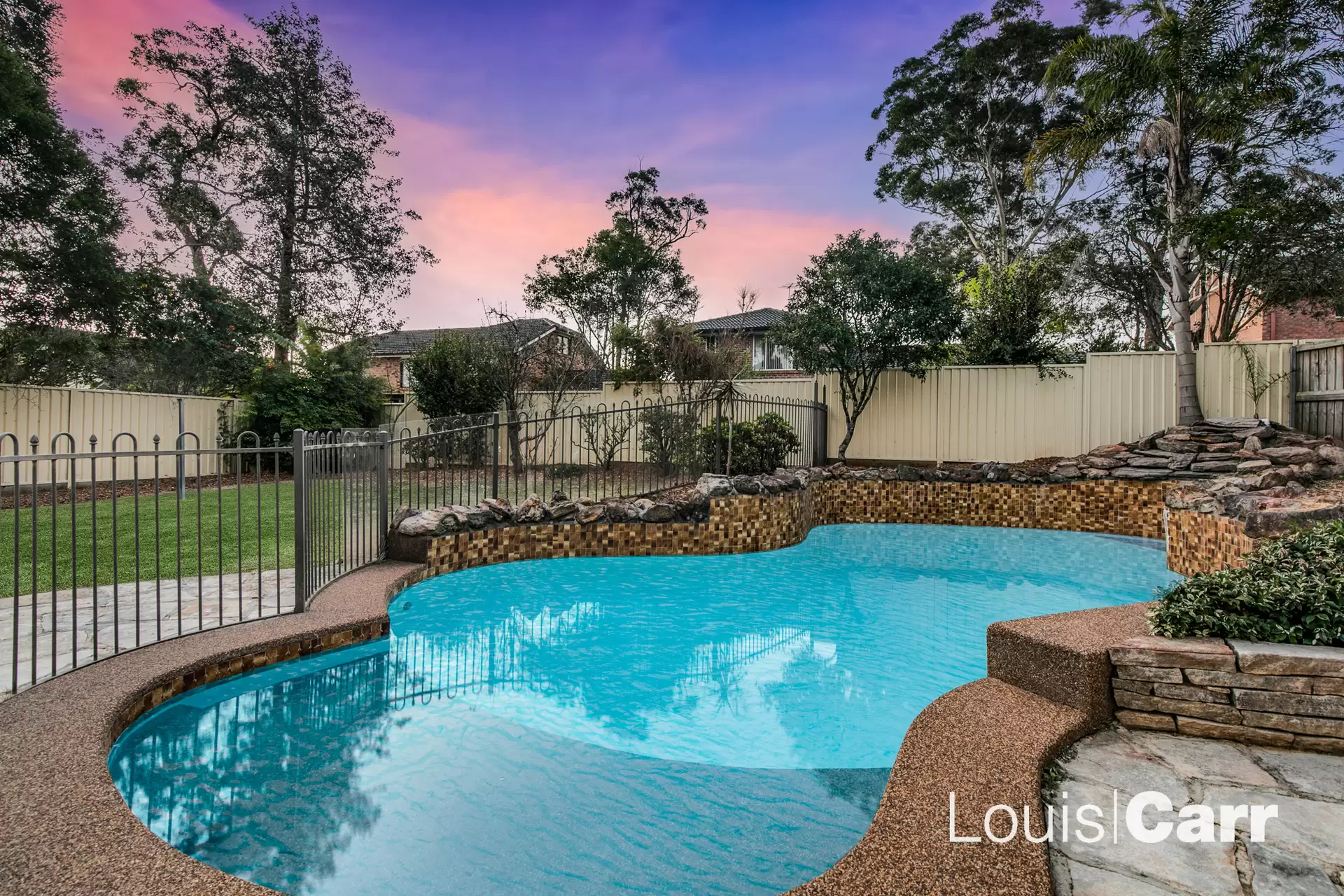 41 Tamarisk Crescent, Cherrybrook Auction by Louis Carr Real Estate - image 3