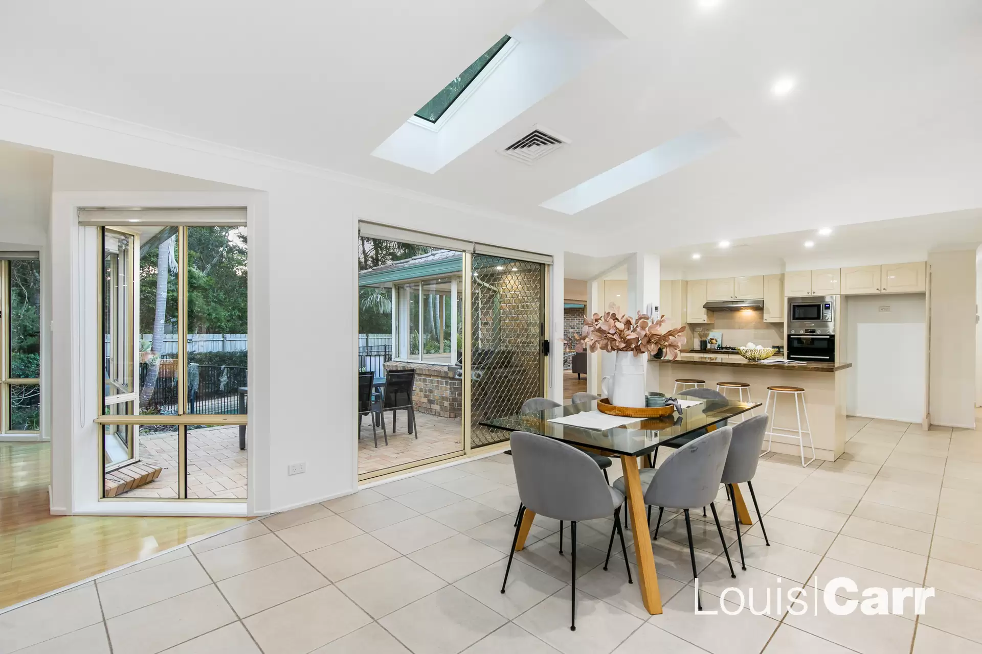 11 Chiswick Place, Cherrybrook For Sale by Louis Carr Real Estate - image 3