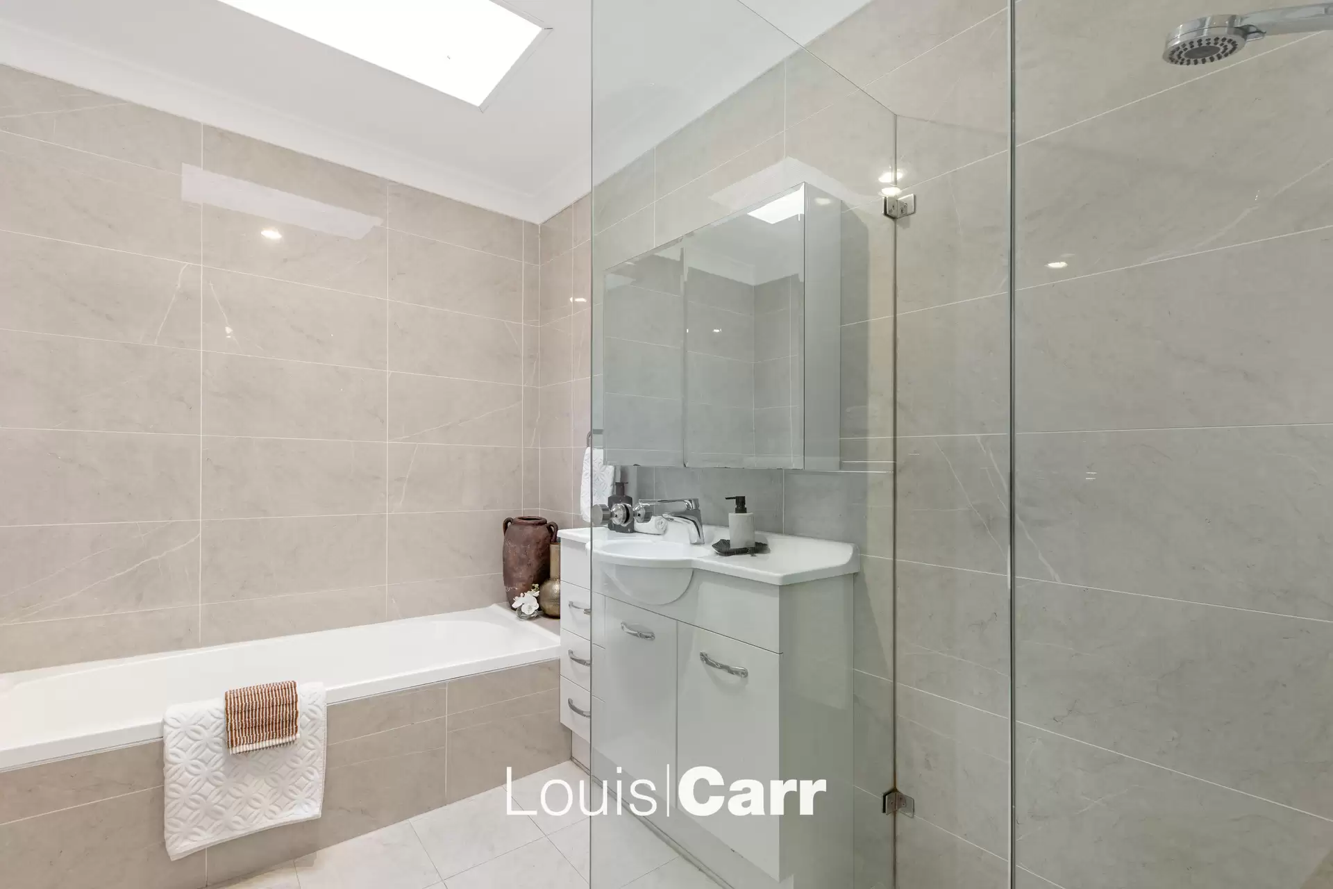 43B Kingussie Avenue, Castle Hill Auction by Louis Carr Real Estate - image 11