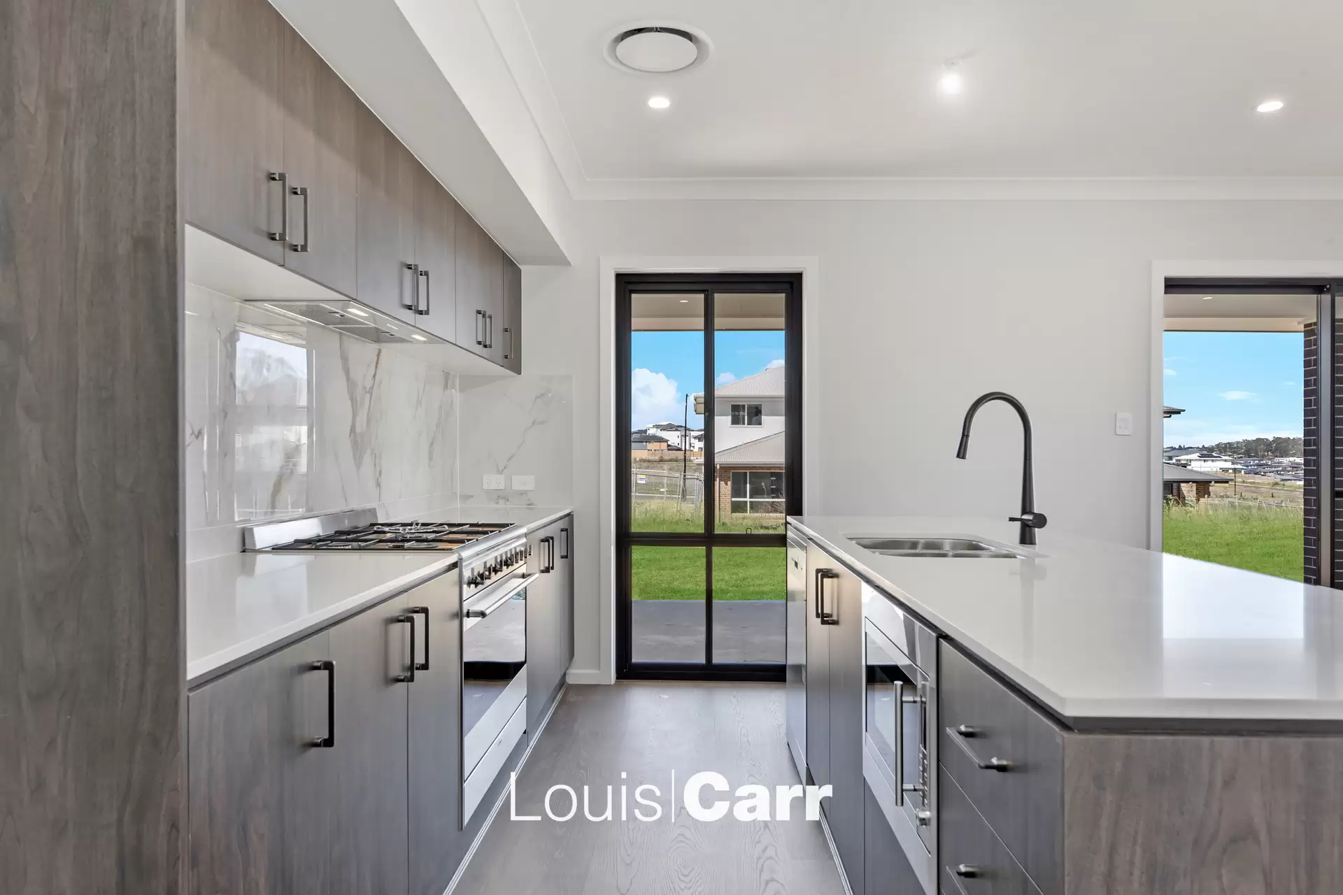 14 Mount Carmel Drive, Box Hill For Lease by Louis Carr Real Estate - image 4