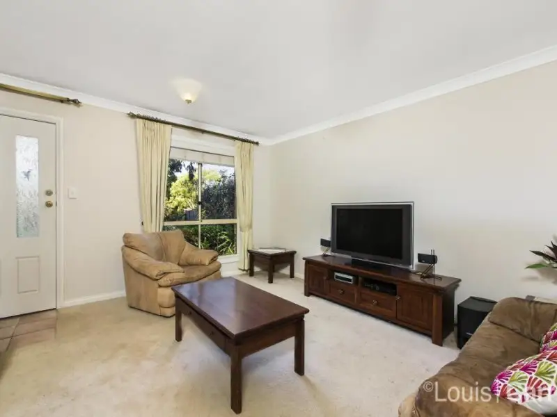 2/33 New Farm Road, West Pennant Hills Sold by Louis Carr Real Estate - image 2