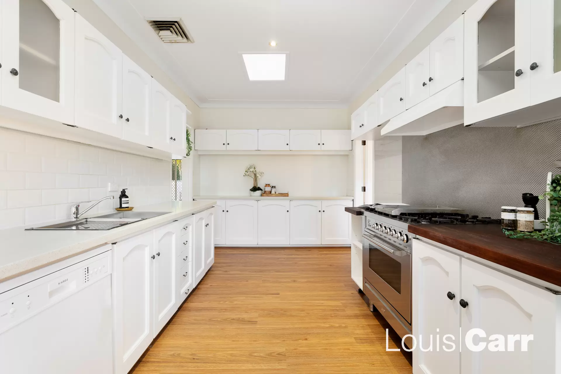 45 Castle Hill Road, West Pennant Hills Sold by Louis Carr Real Estate - image 3