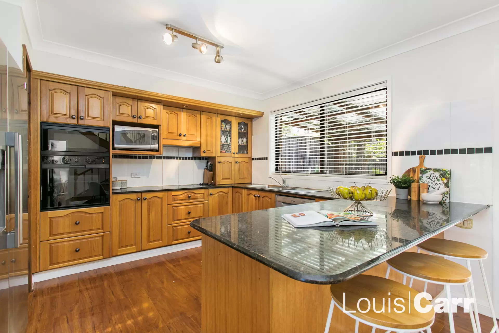 7 Bowerman Place, Cherrybrook Auction by Louis Carr Real Estate - image 6