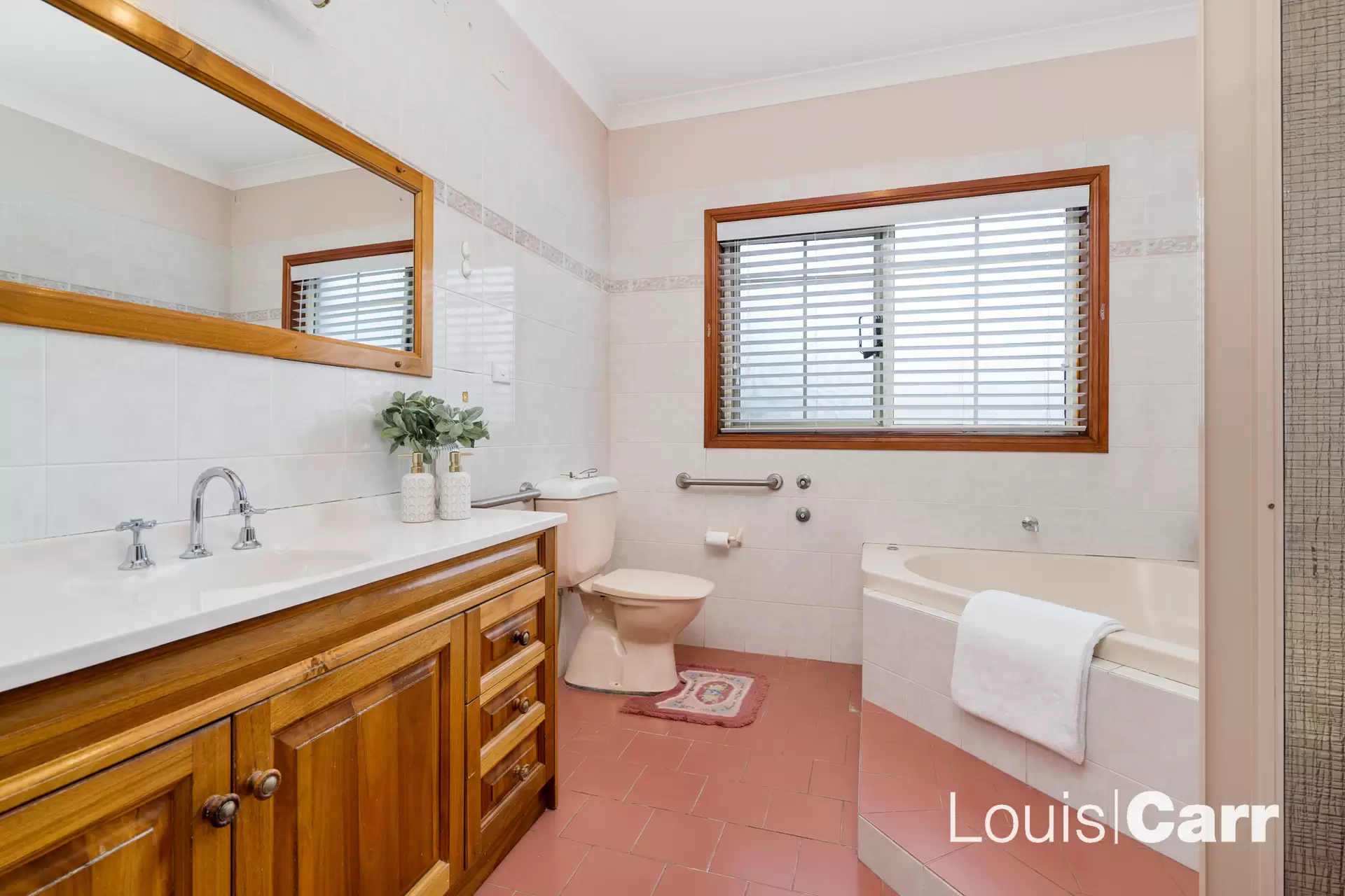 8 Stirling Court, Castle Hill Sold by Louis Carr Real Estate - image 13