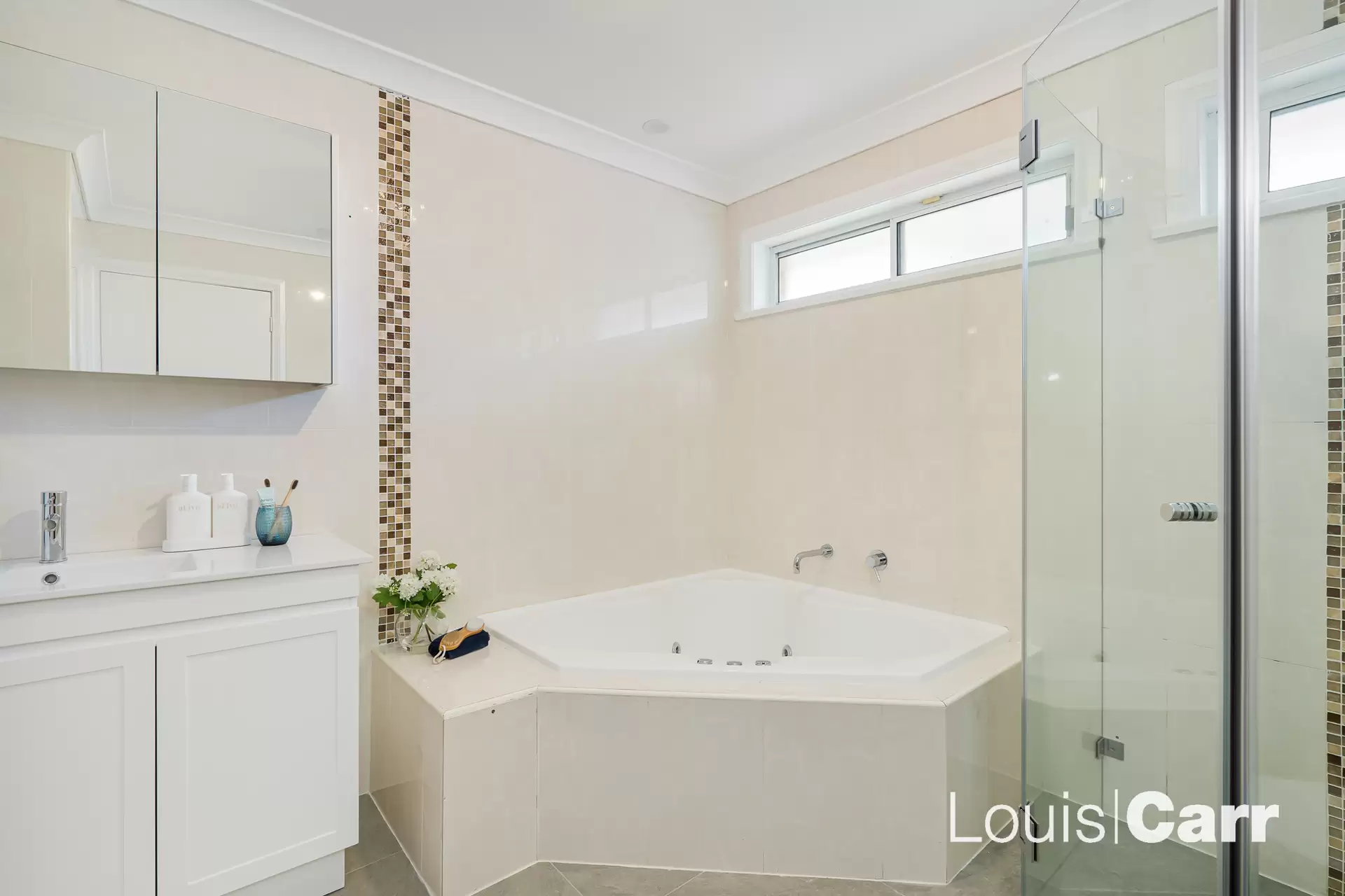 5 Anne William Drive, West Pennant Hills For Sale by Louis Carr Real Estate - image 10