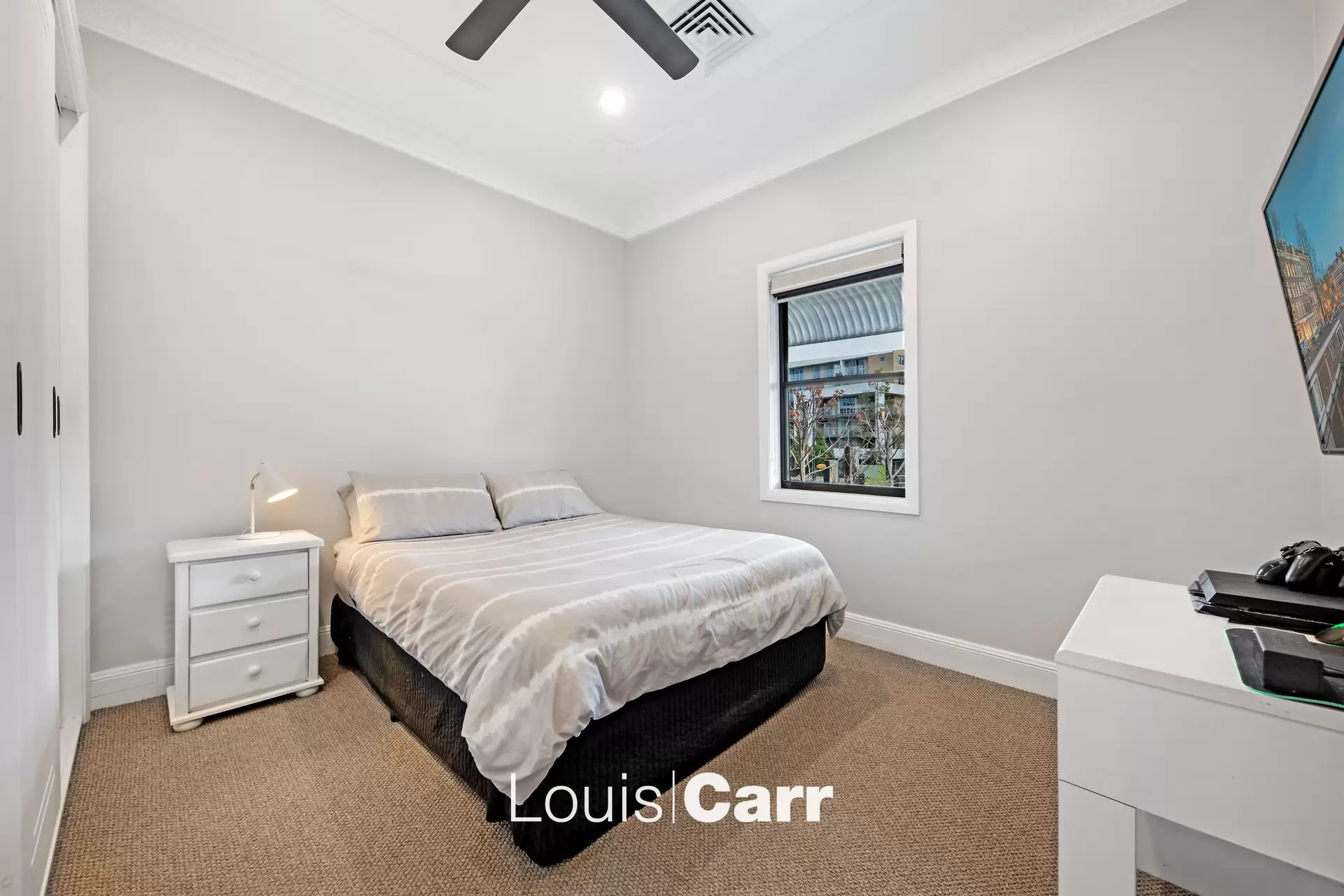 389a Windsor Road, Baulkham Hills Auction by Louis Carr Real Estate - image 13