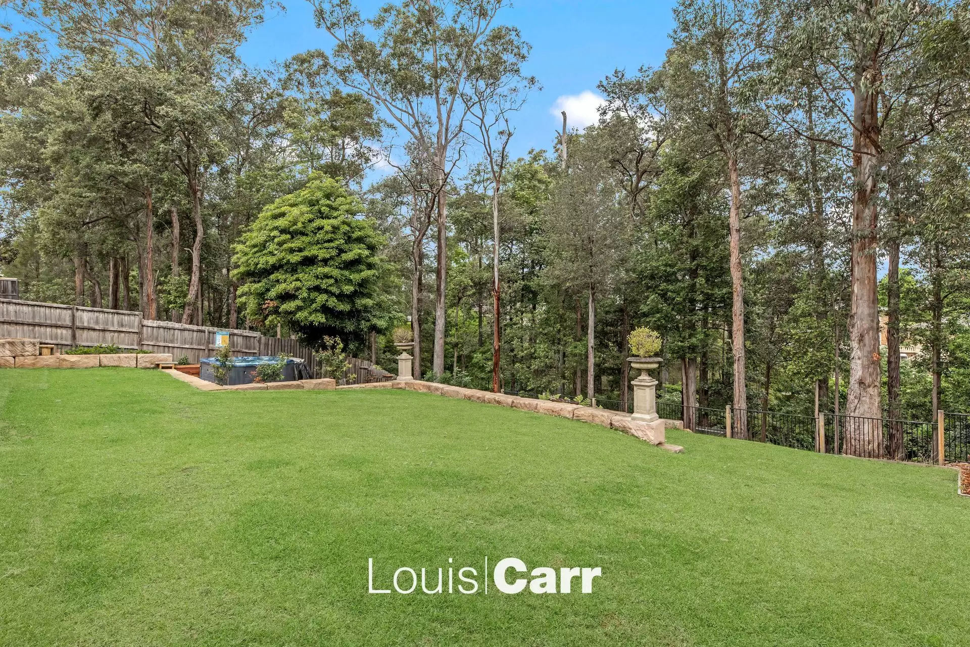 19 Yerriebah Place, Castle Hill Auction by Louis Carr Real Estate - image 2