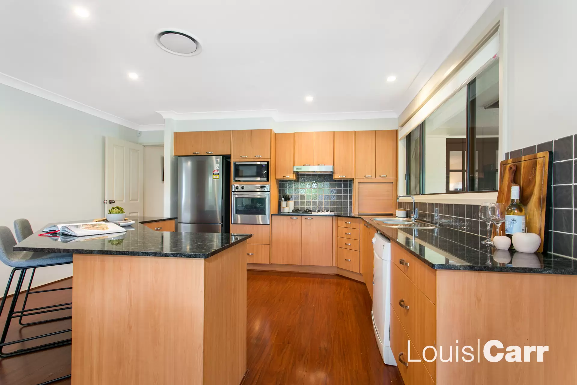 20 Tamarisk Crescent, Cherrybrook Sold by Louis Carr Real Estate - image 3