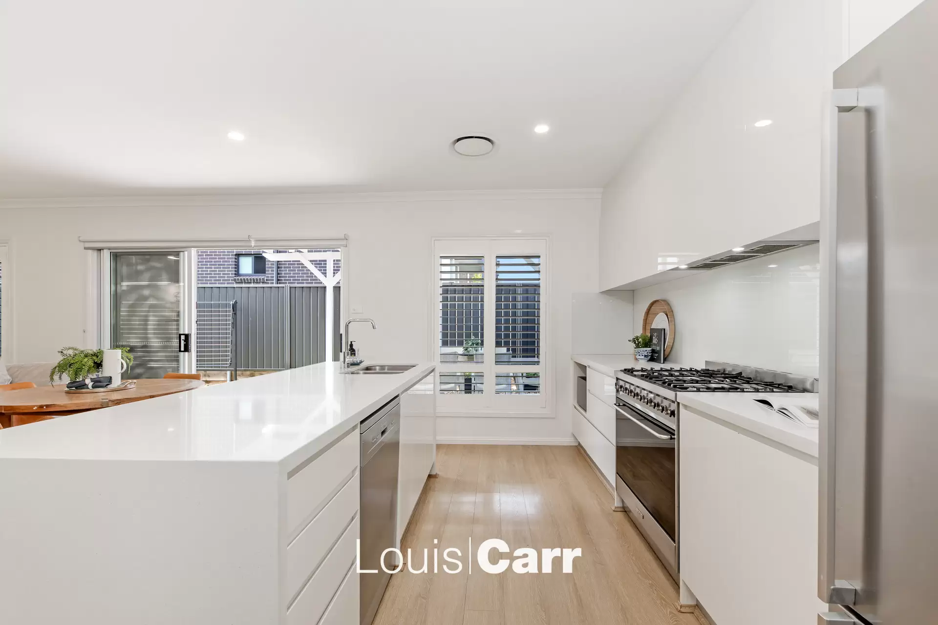 5a Hedgewood Drive, Box Hill For Sale by Louis Carr Real Estate - image 3