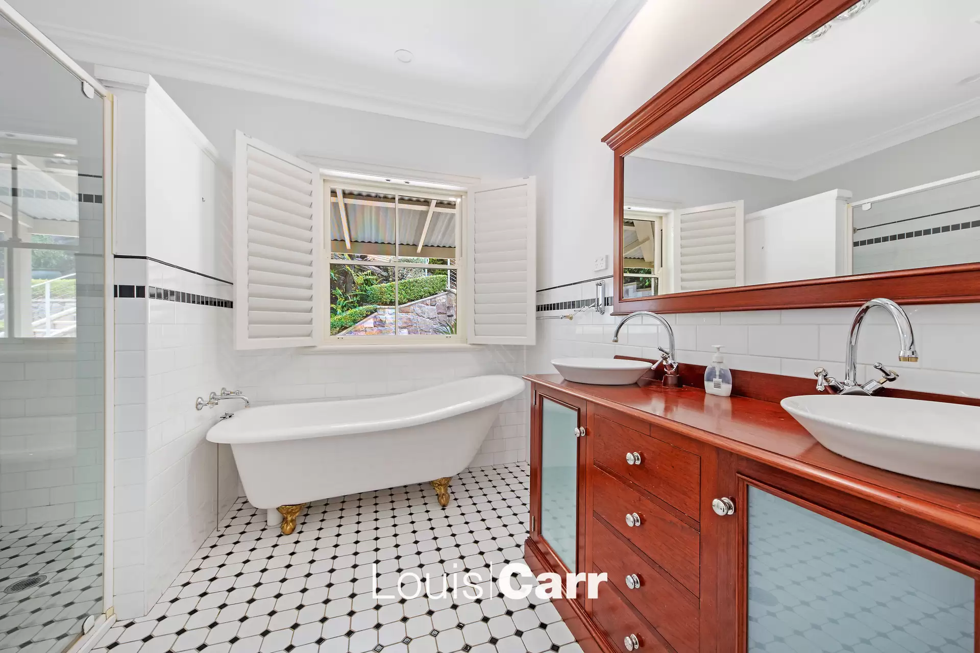 7 Highett Place, Glenhaven For Sale by Louis Carr Real Estate - image 12