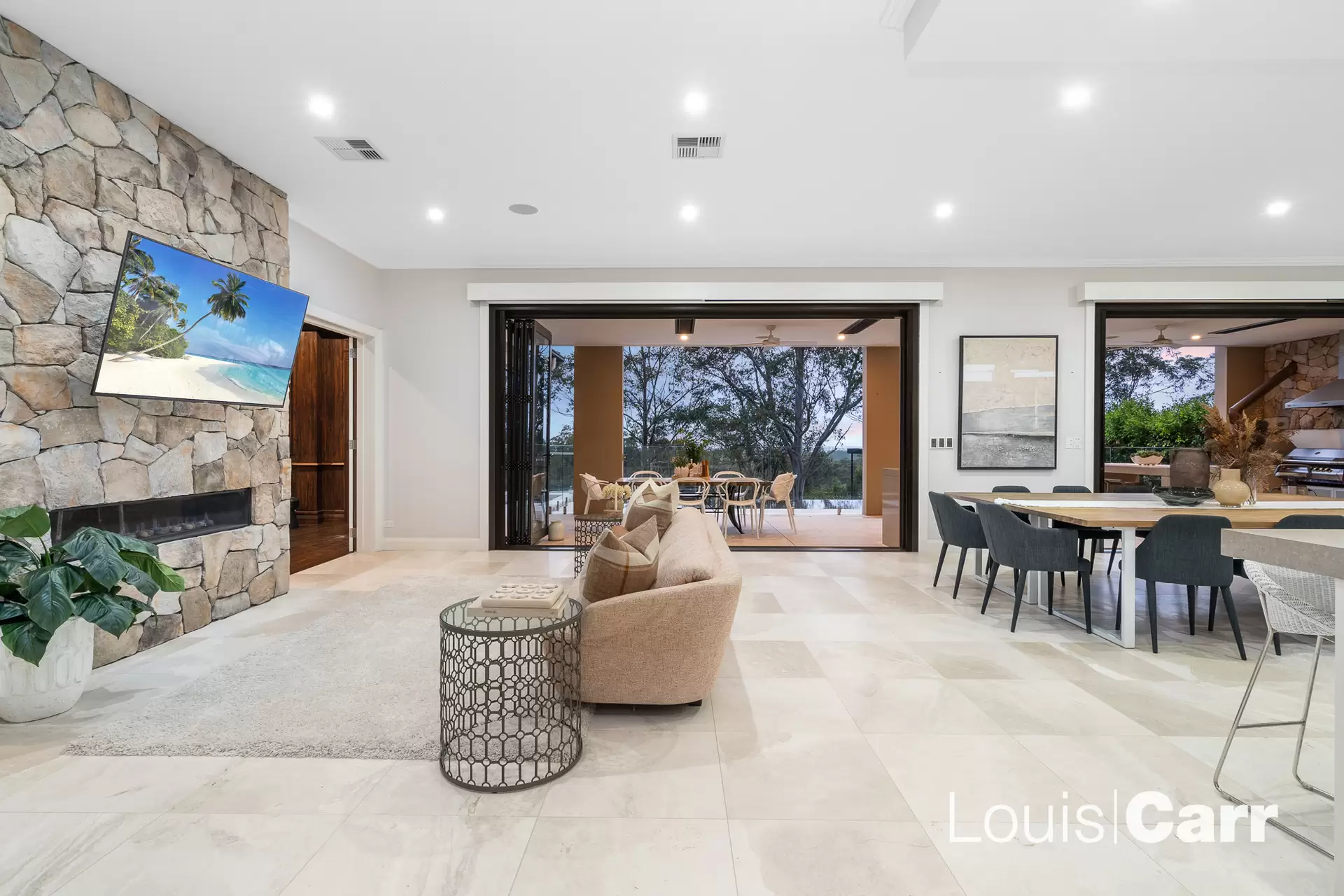 29 Doris Hirst Place, West Pennant Hills Sold by Louis Carr Real Estate - image 3