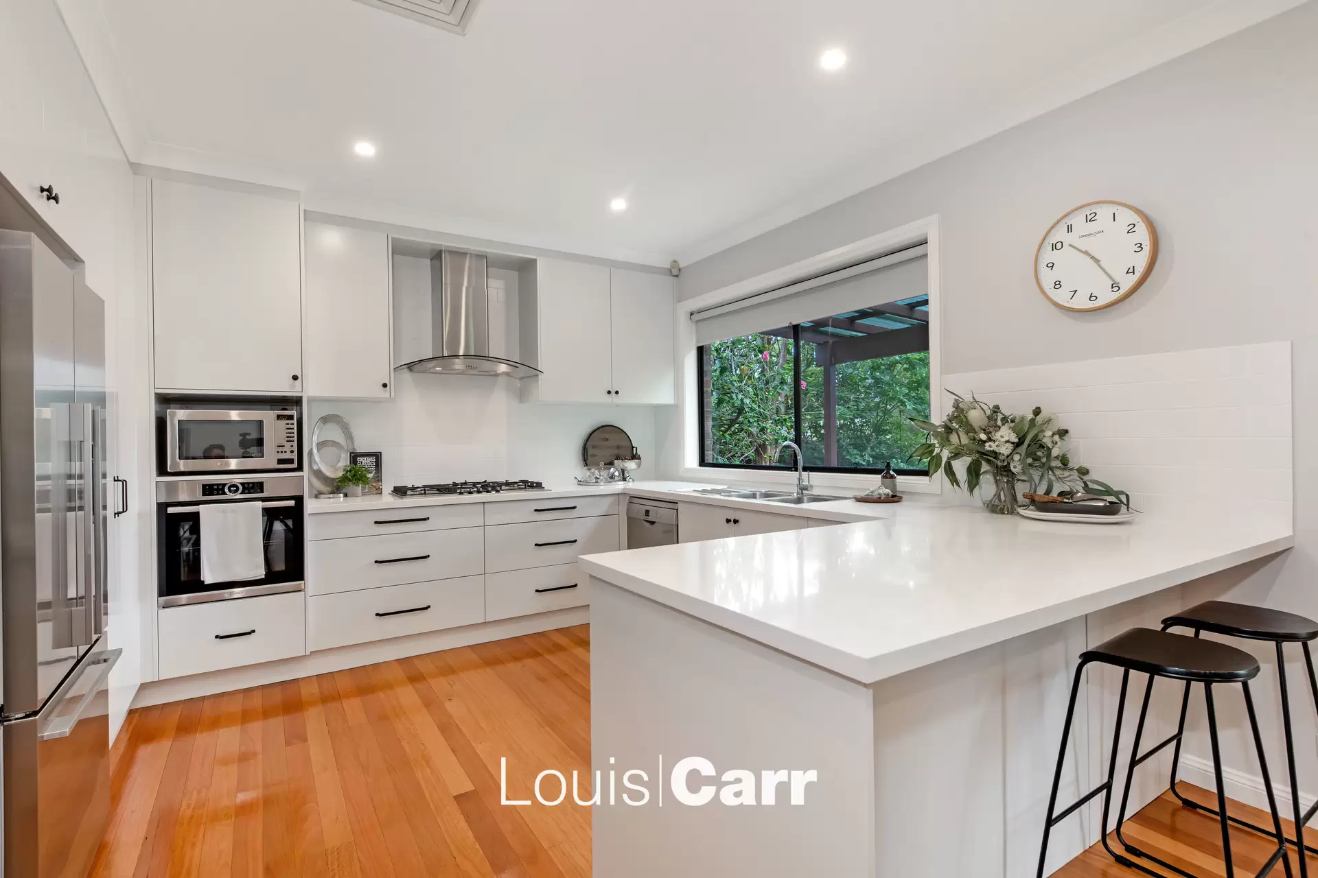 6 Gawain Court, Glenhaven Auction by Louis Carr Real Estate - image 5