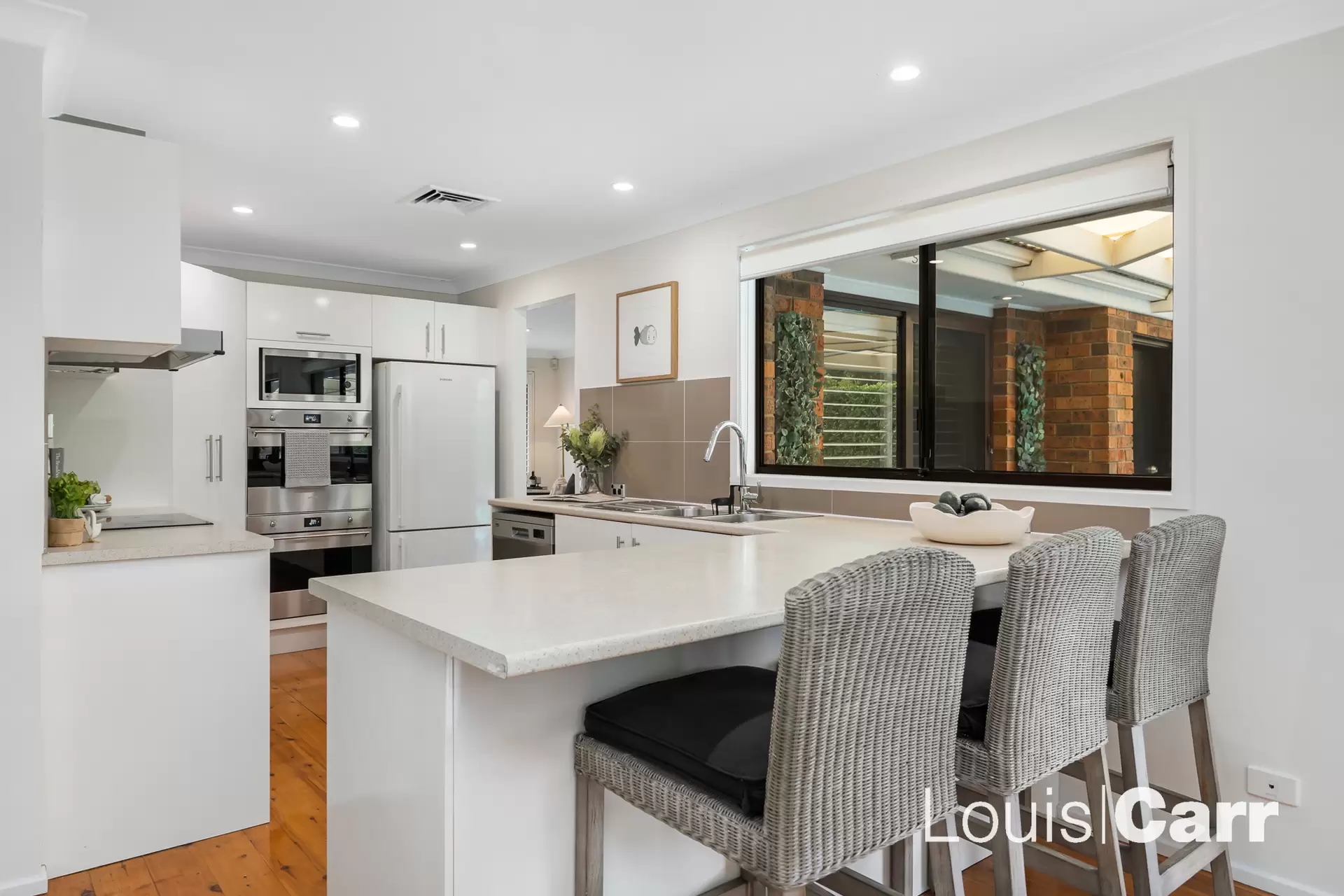 64 Ridgecrop Drive, Castle Hill Sold by Louis Carr Real Estate - image 3