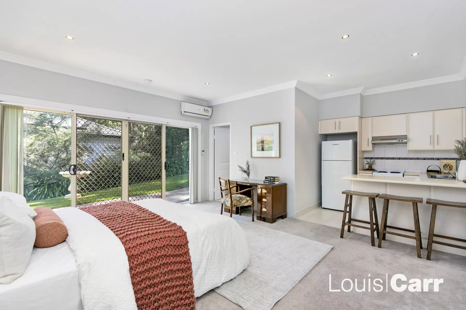 18 Hoop Pine Place, West Pennant Hills Sold by Louis Carr Real Estate - image 9