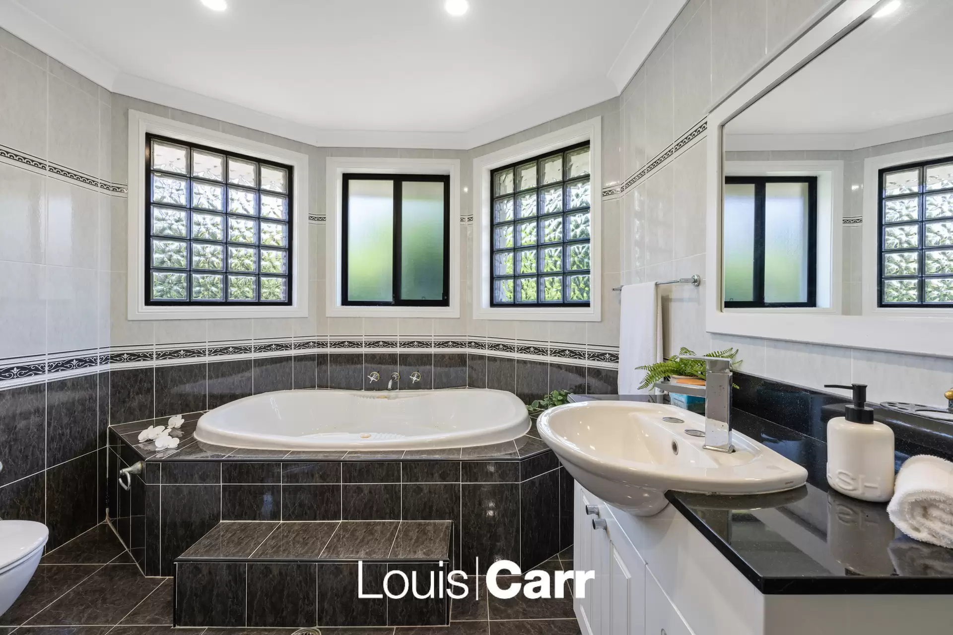 3 Minago Place, Castle Hill For Sale by Louis Carr Real Estate - image 8