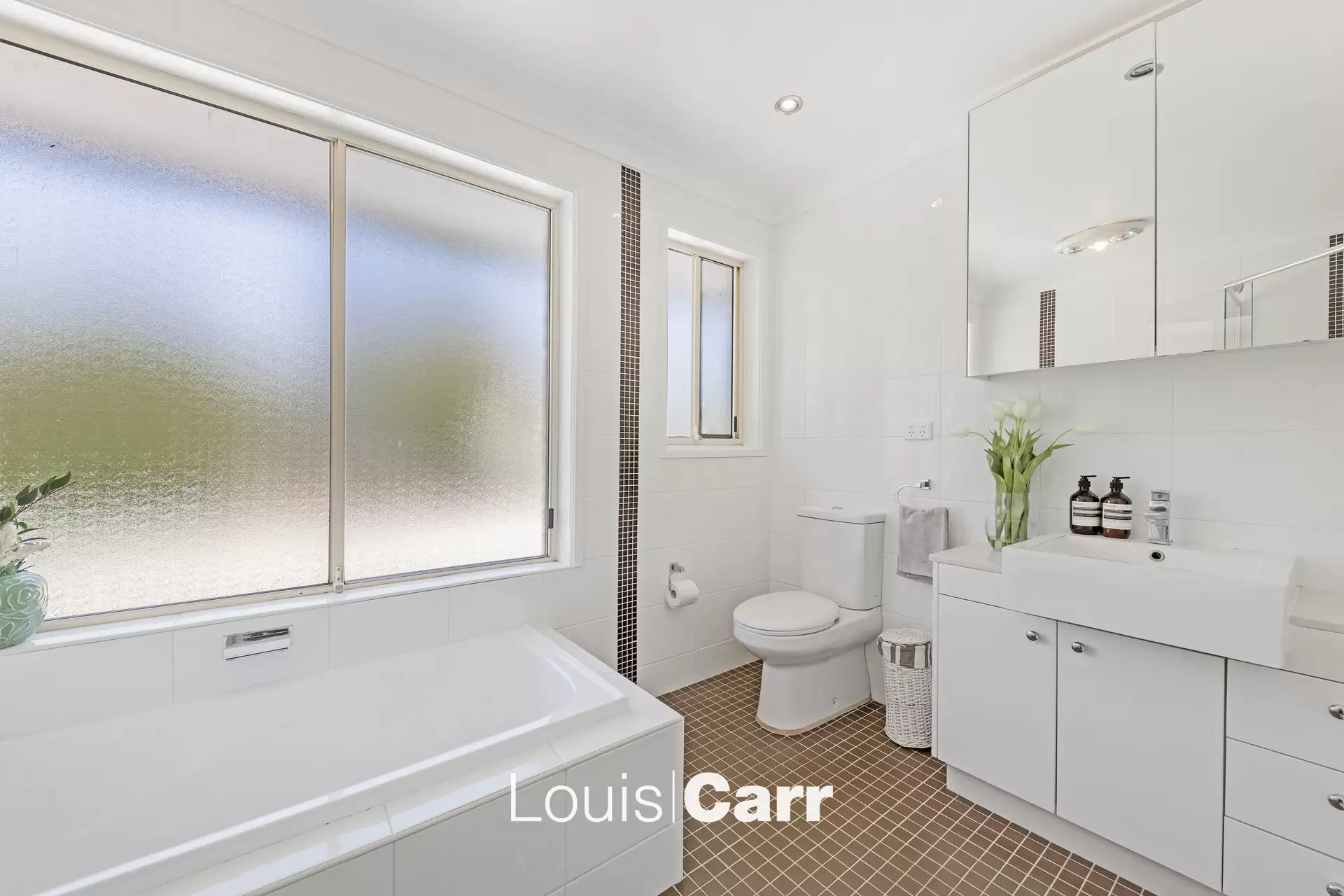 127 Ridgecrop Drive, Castle Hill For Sale by Louis Carr Real Estate - image 12