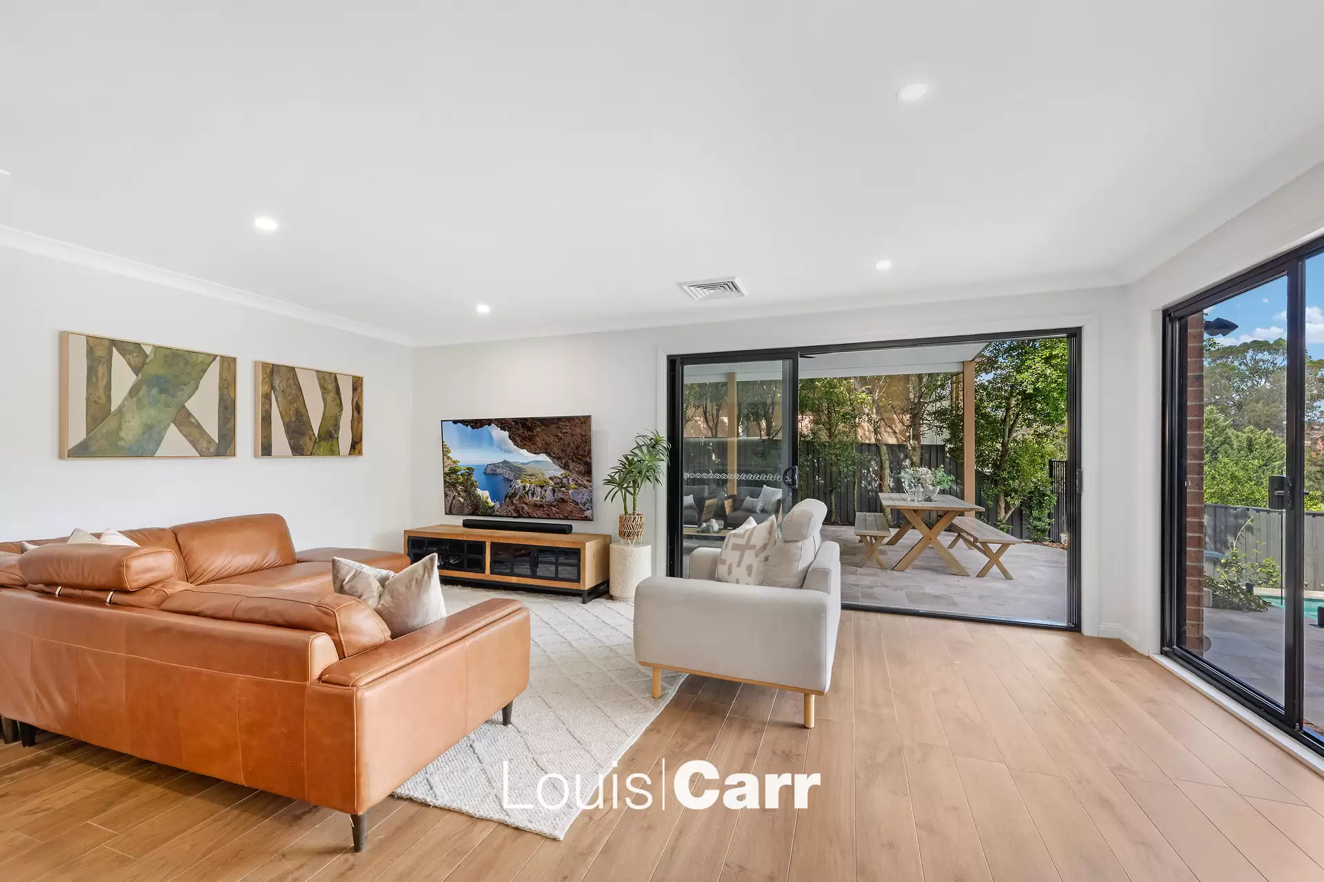 5 Strathfillan Way, Kellyville Sold by Louis Carr Real Estate - image 6