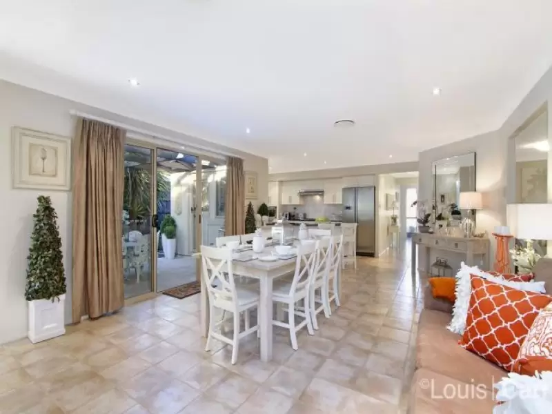 5 Linford Place, Beaumont Hills Leased by Louis Carr Real Estate - image 3