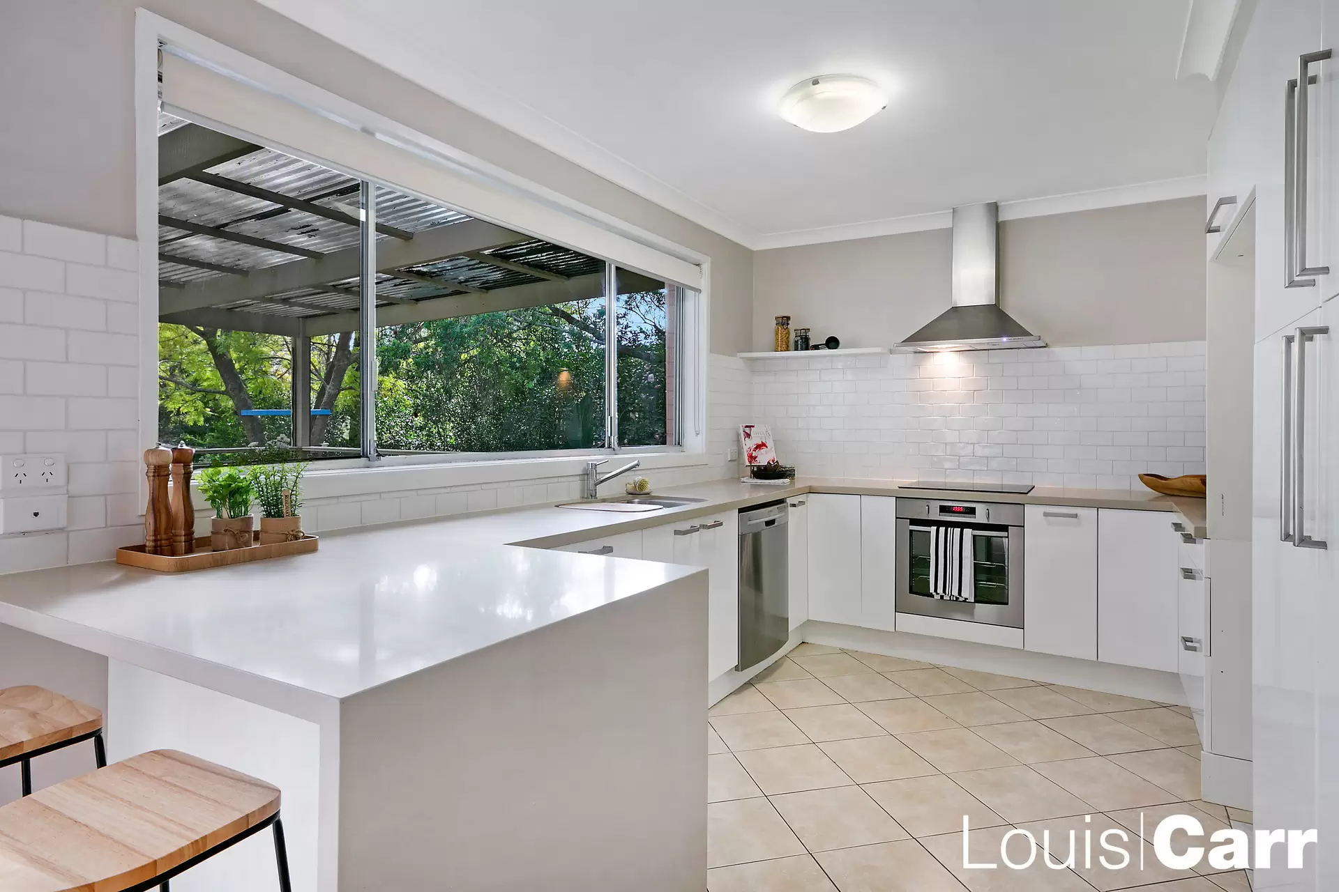 5 Kywong Avenue, Castle Hill Leased by Louis Carr Real Estate - image 1