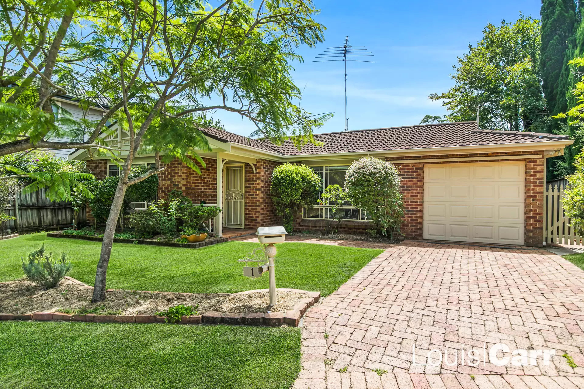 1 Pedit Place, Cherrybrook Sold by Louis Carr Real Estate - image 1