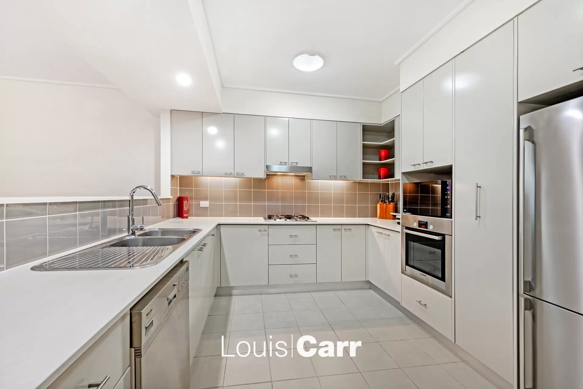 301/12 Pennant Street, Castle Hill Sold by Louis Carr Real Estate - image 4