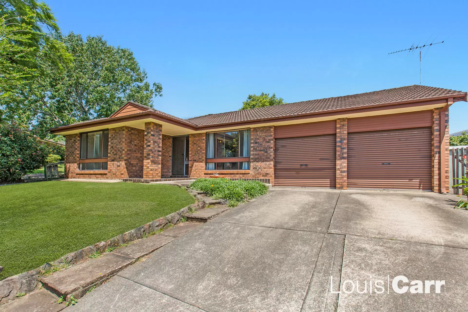 22 Hibiscus Place, Cherrybrook Sold by Louis Carr Real Estate - image 1