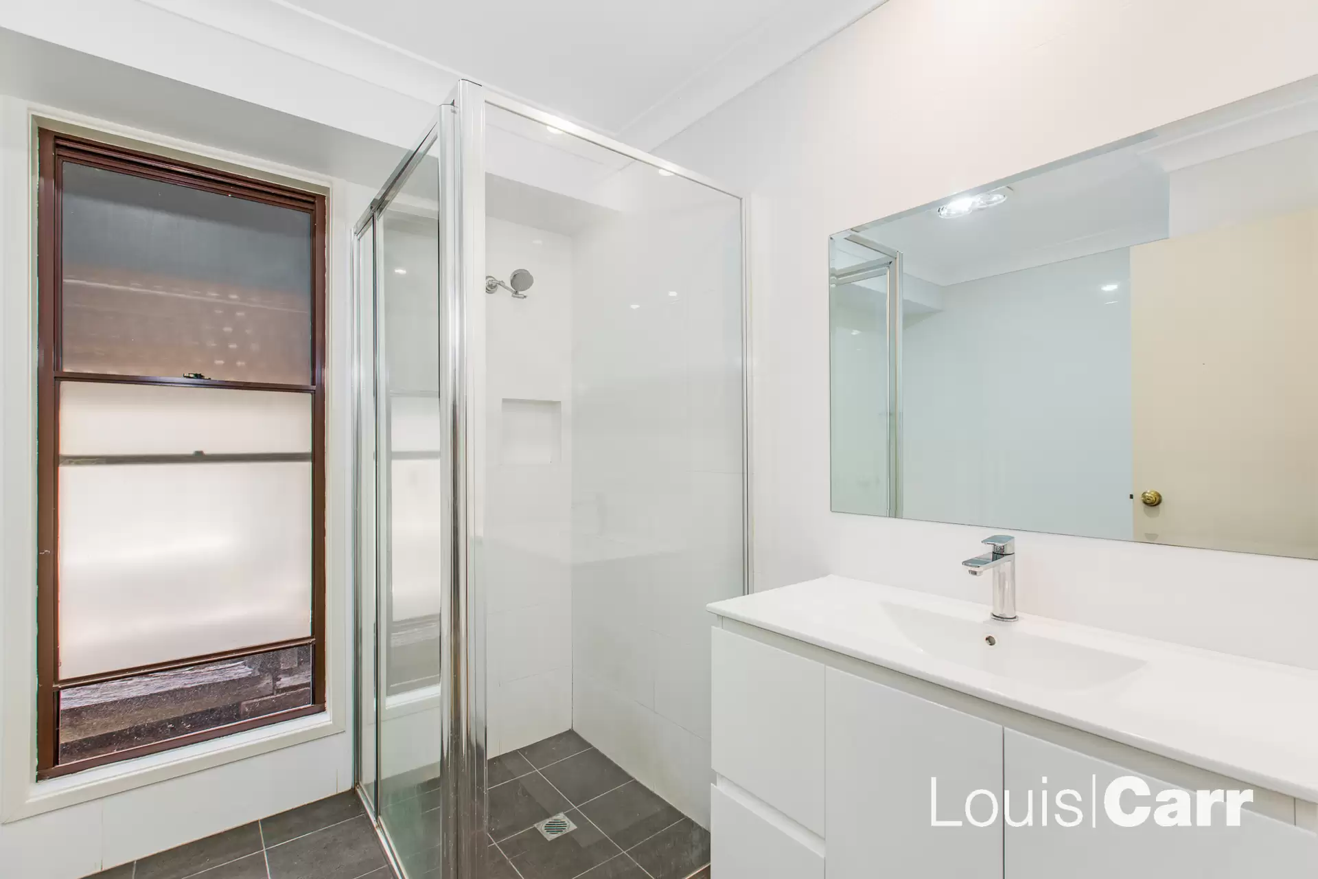 22 Hibiscus Place, Cherrybrook Sold by Louis Carr Real Estate - image 4