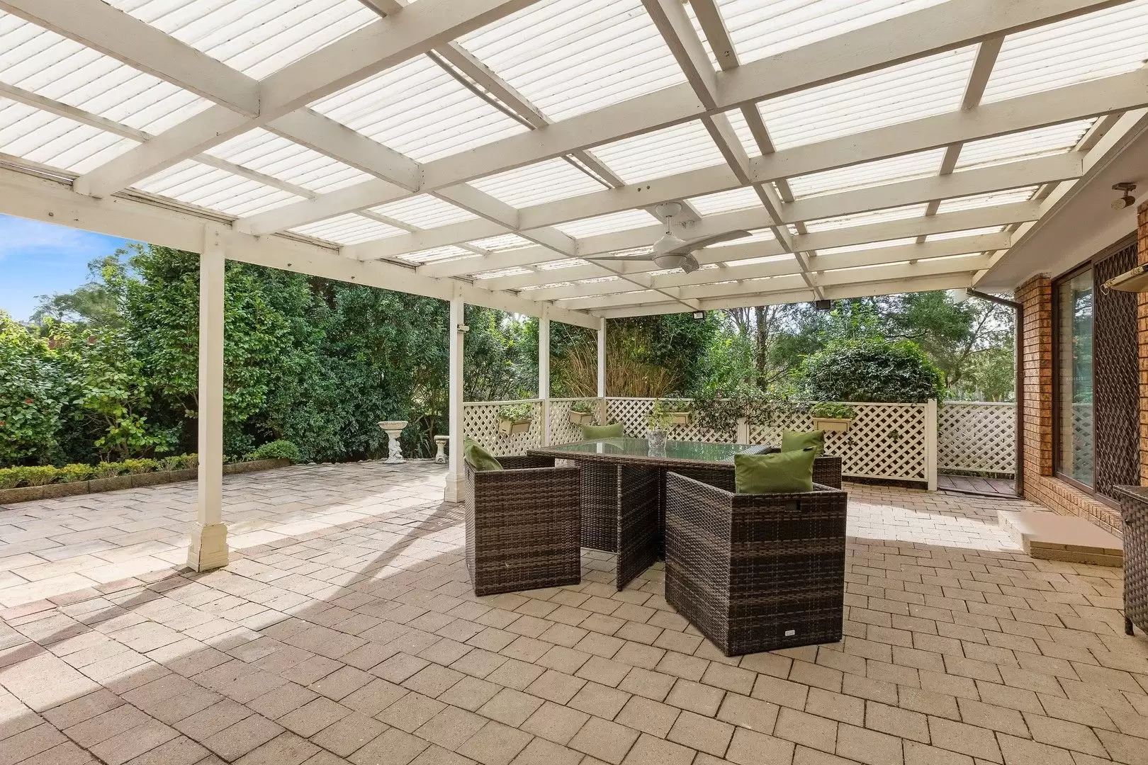 33 Wisteria Crescent, Cherrybrook For Lease by Louis Carr Real Estate - image 7