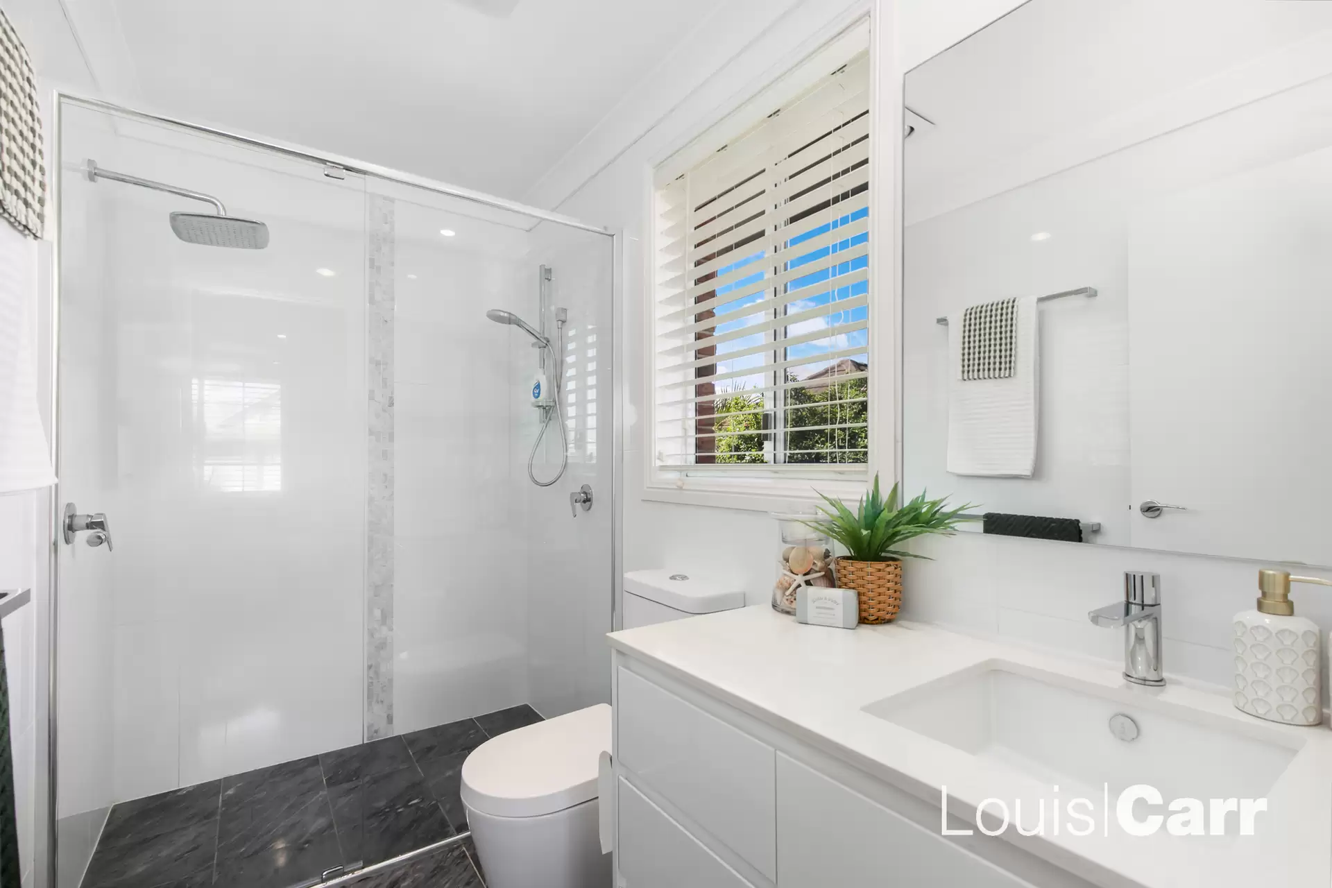 5 Chapel Close, Cherrybrook For Sale by Louis Carr Real Estate - image 16