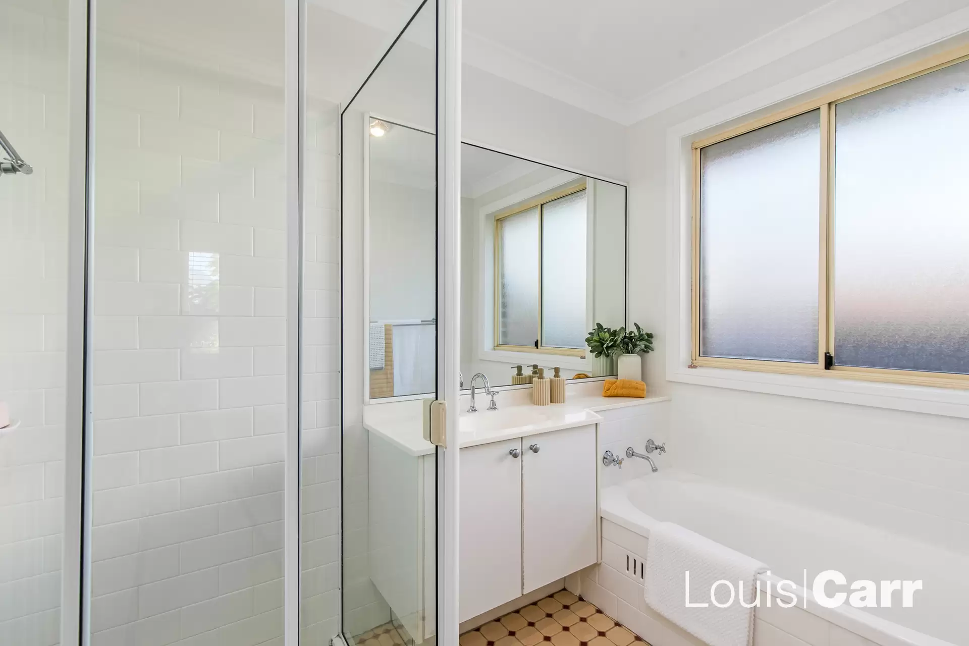16 Forest Glen, Cherrybrook For Sale by Louis Carr Real Estate - image 12
