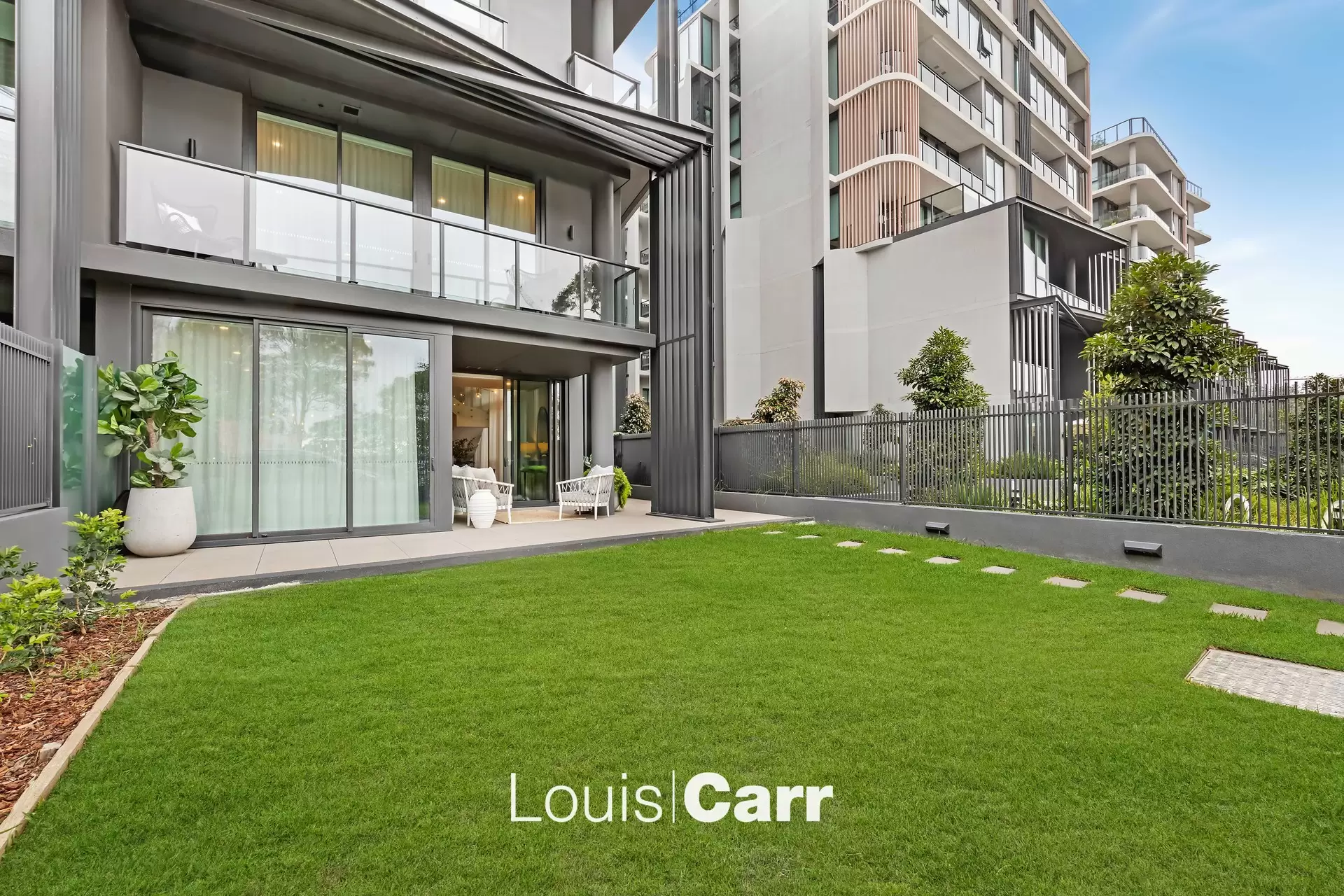 123/5 Fishburn Crescent, Castle Hill For Sale by Louis Carr Real Estate - image 1