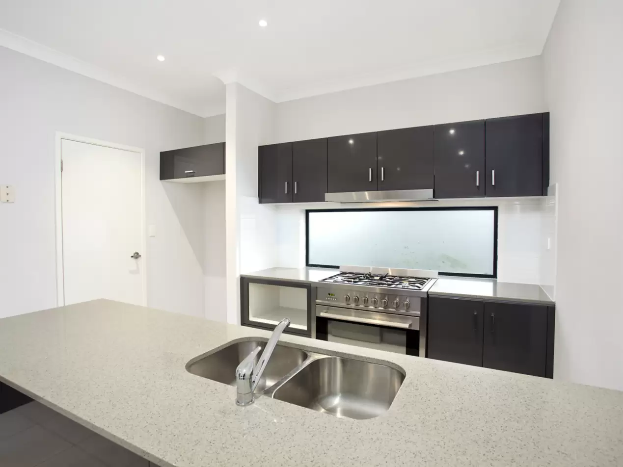 15 Spur Street, Beaumont Hills For Lease by Louis Carr Real Estate - image 2