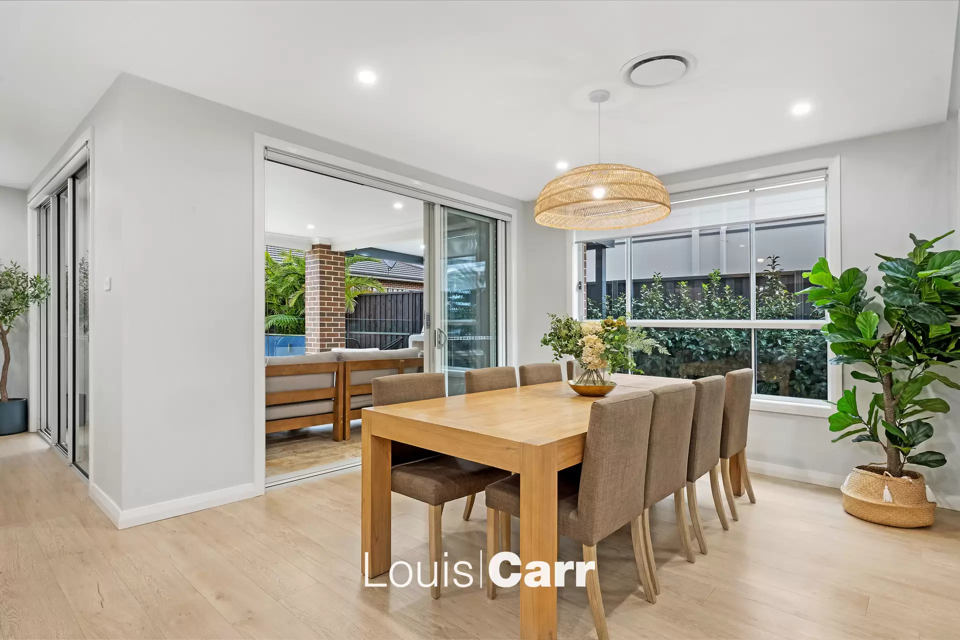 7 Mariposa Road, Gables Auction by Louis Carr Real Estate - image 7
