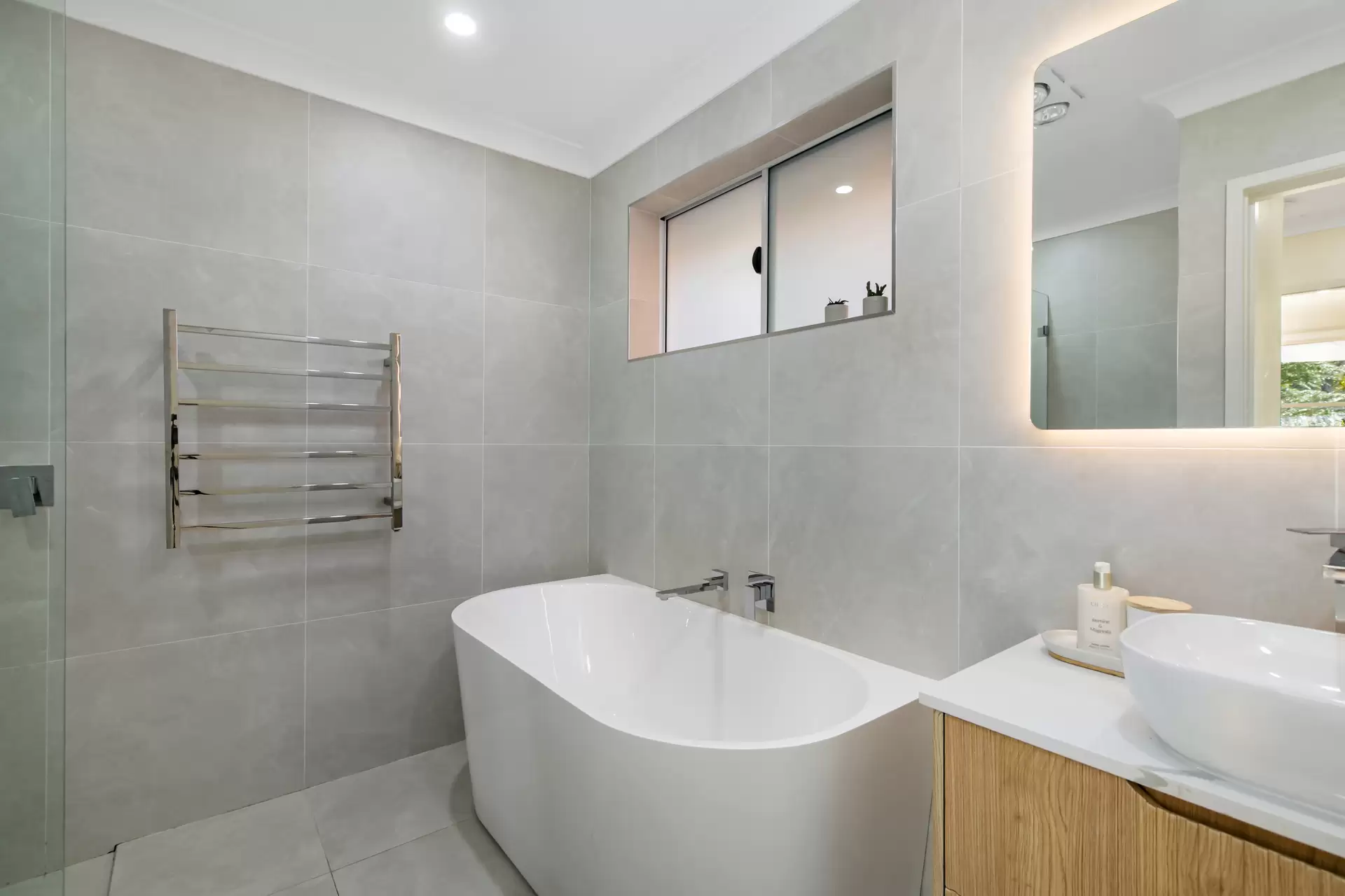 1 Gum Grove Place, West Pennant Hills For Lease by Louis Carr Real Estate - image 8