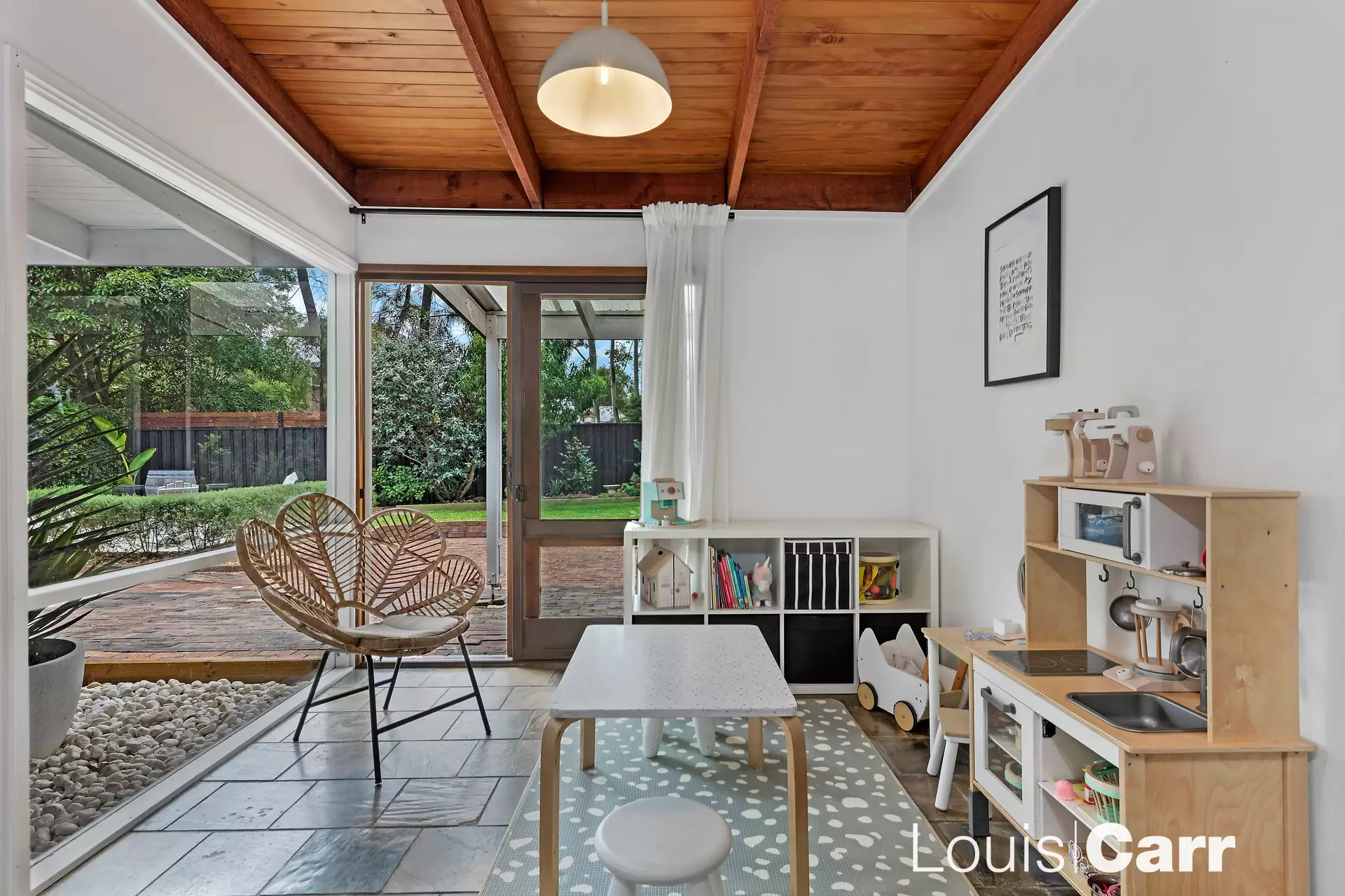14 Damsel Court, Castle Hill For Sale by Louis Carr Real Estate - image 6