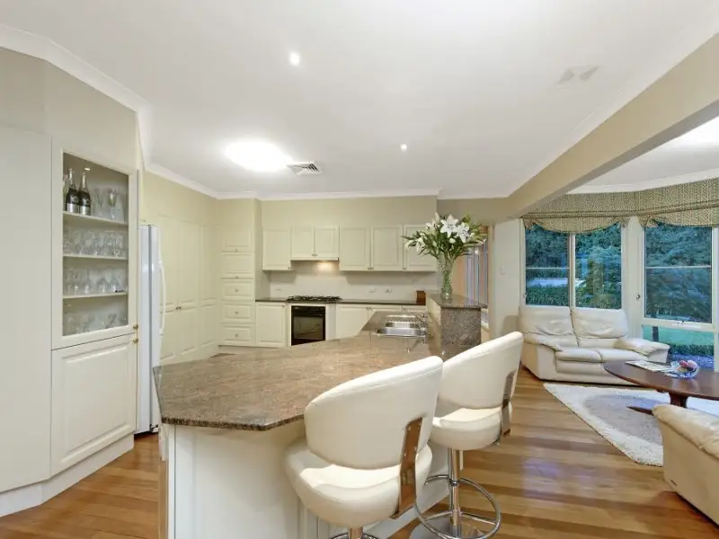 7 Rosedale Place, West Pennant Hills Sold by Louis Carr Real Estate - image 2