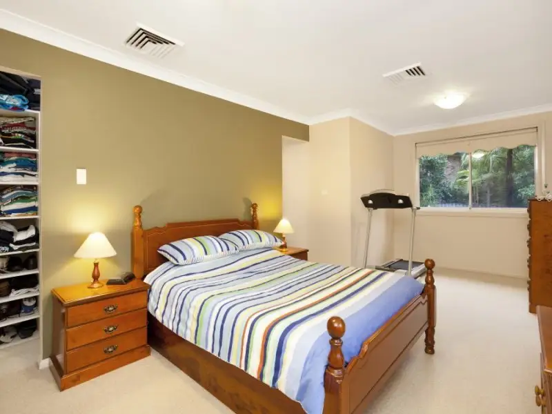 2 Watts Place, Cherrybrook Sold by Louis Carr Real Estate - image 5