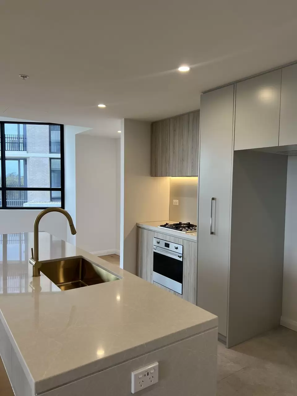 305/13 De Clambe Drive, Castle Hill For Lease by Louis Carr Real Estate - image 4