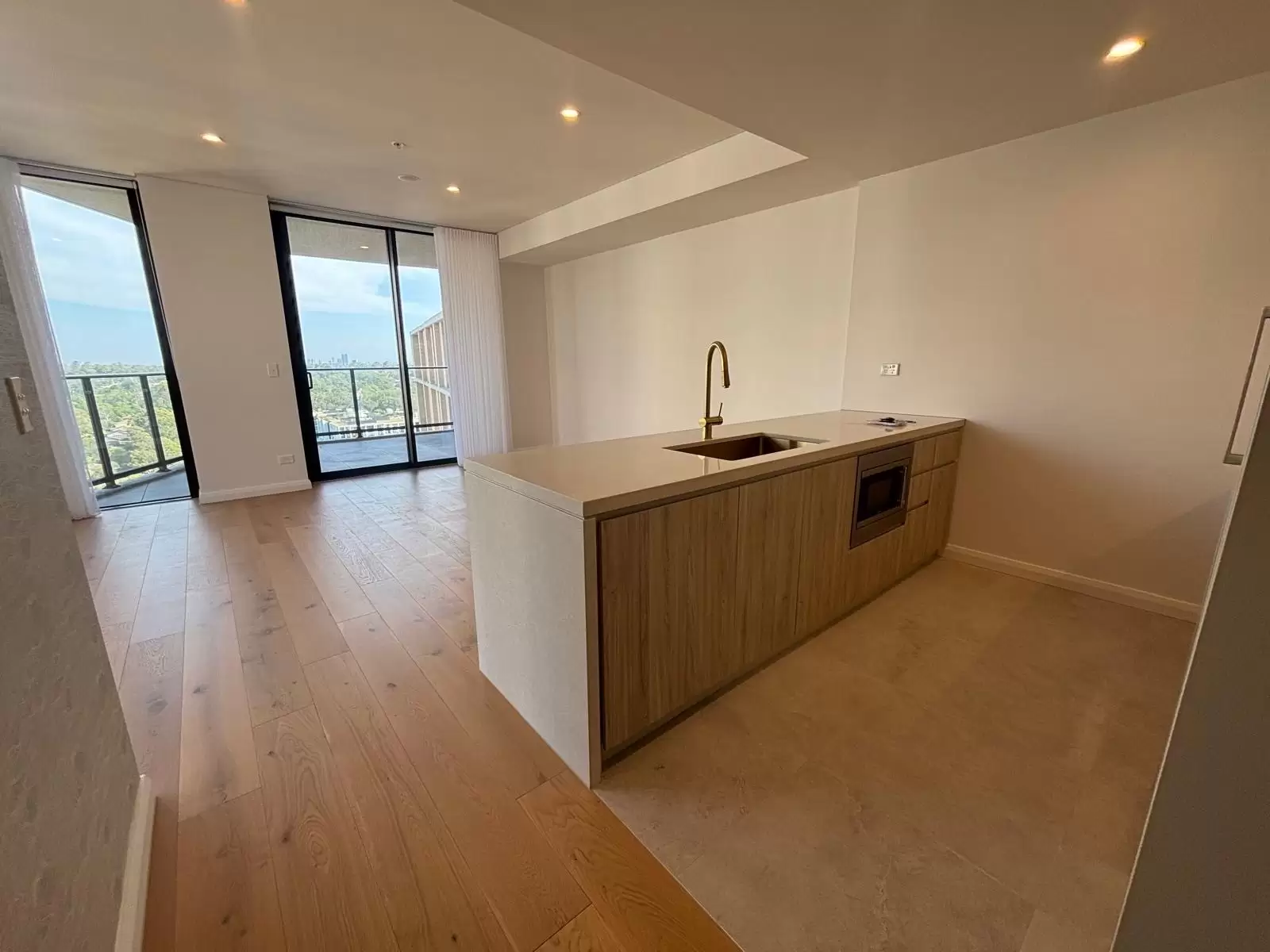 1804/13 De Clambe Drive, Castle Hill For Lease by Louis Carr Real Estate - image 6